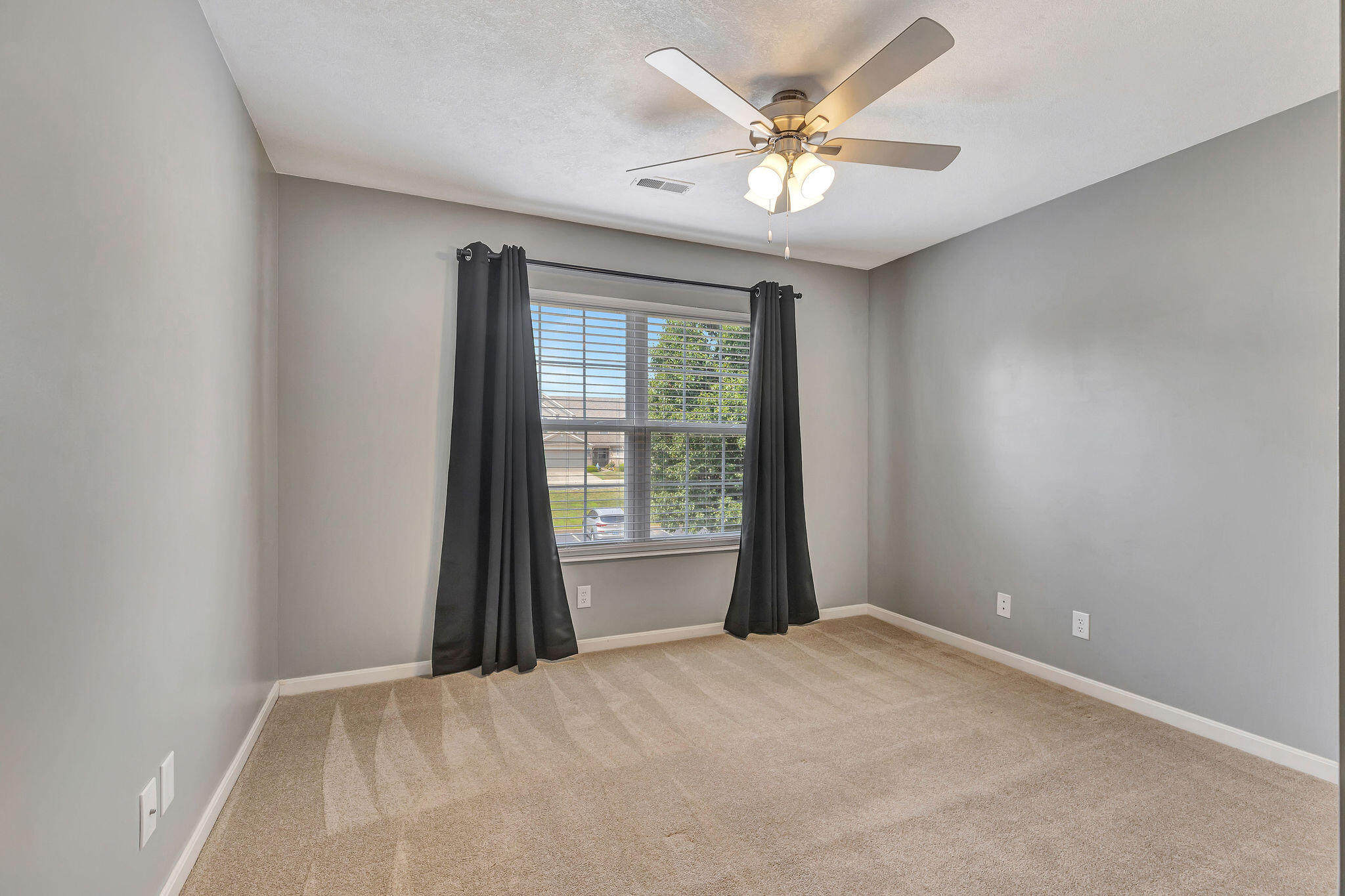 797 Slate View Property Photo 26