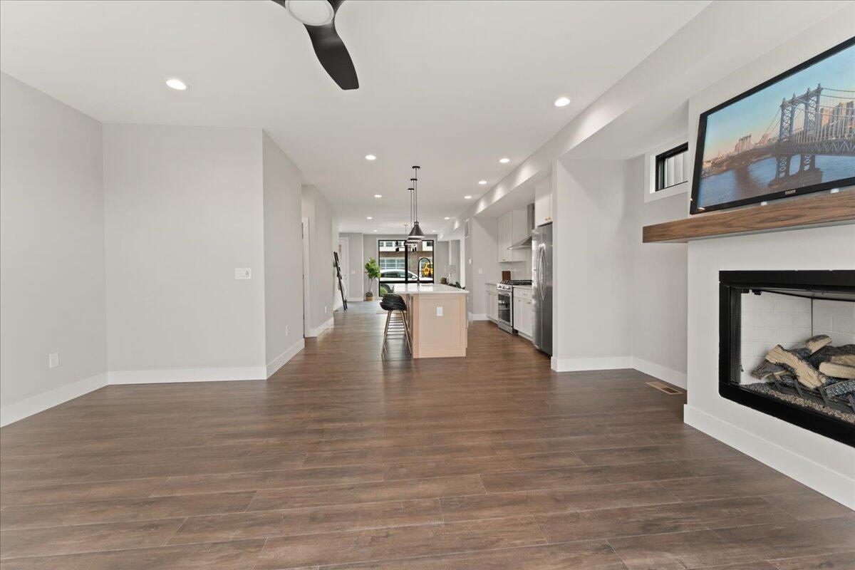 93 W 13th Street, 12 Property Photo 12