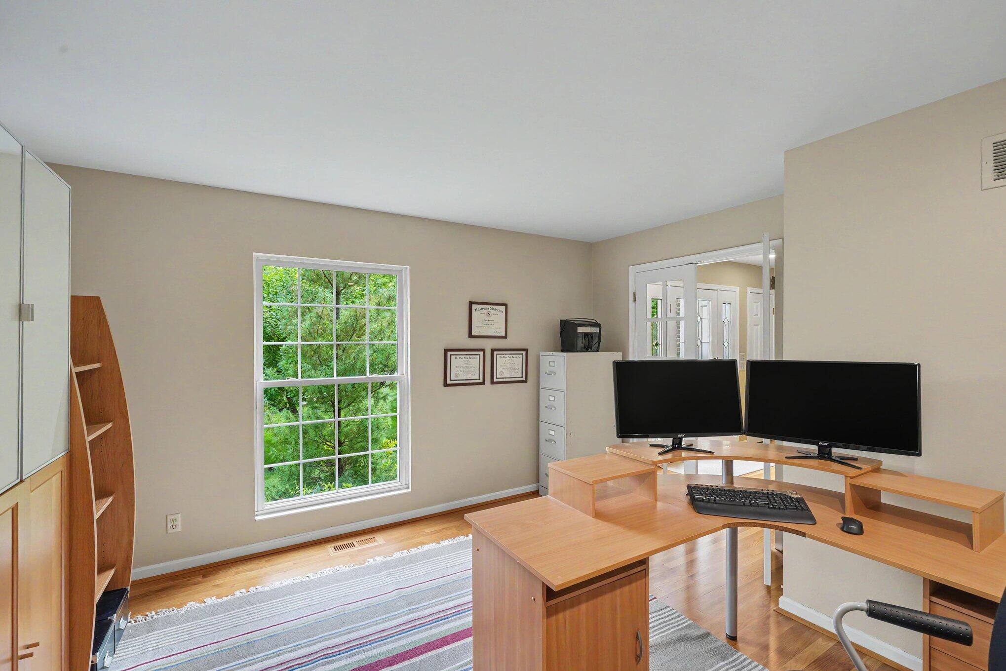 1071 Dustwhirl Drive Property Photo 10
