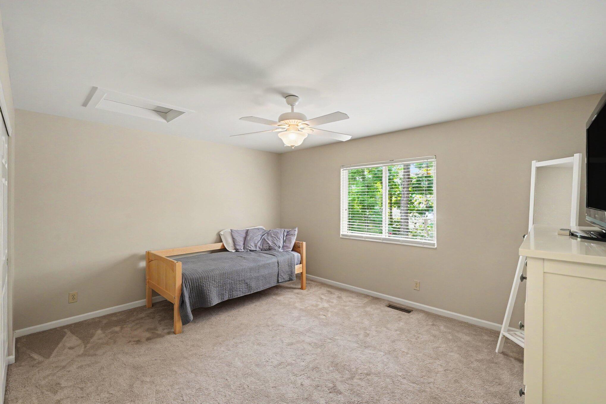 1071 Dustwhirl Drive Property Photo 30