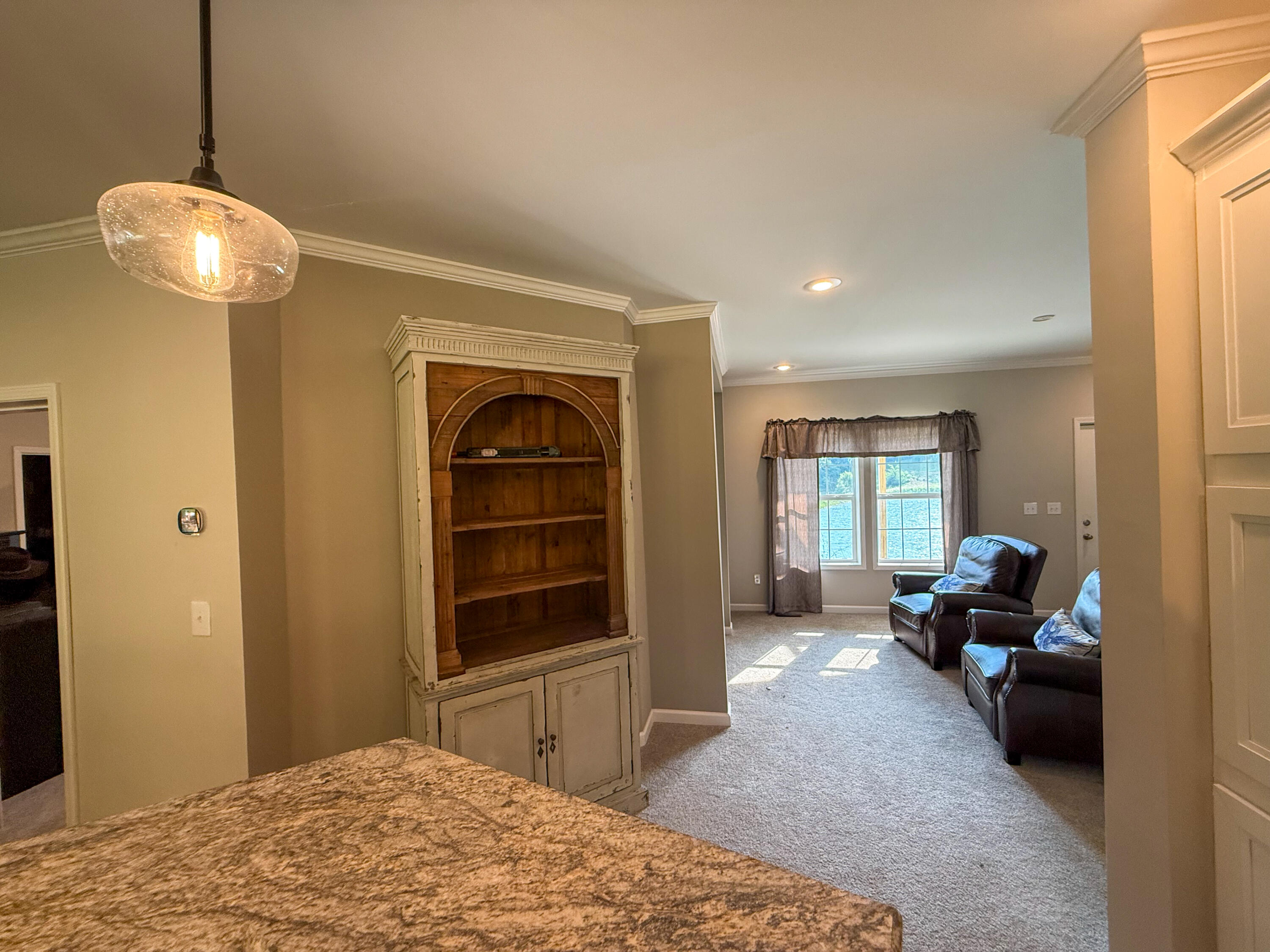 1000 Lazy Bee Lane Property Photo 18