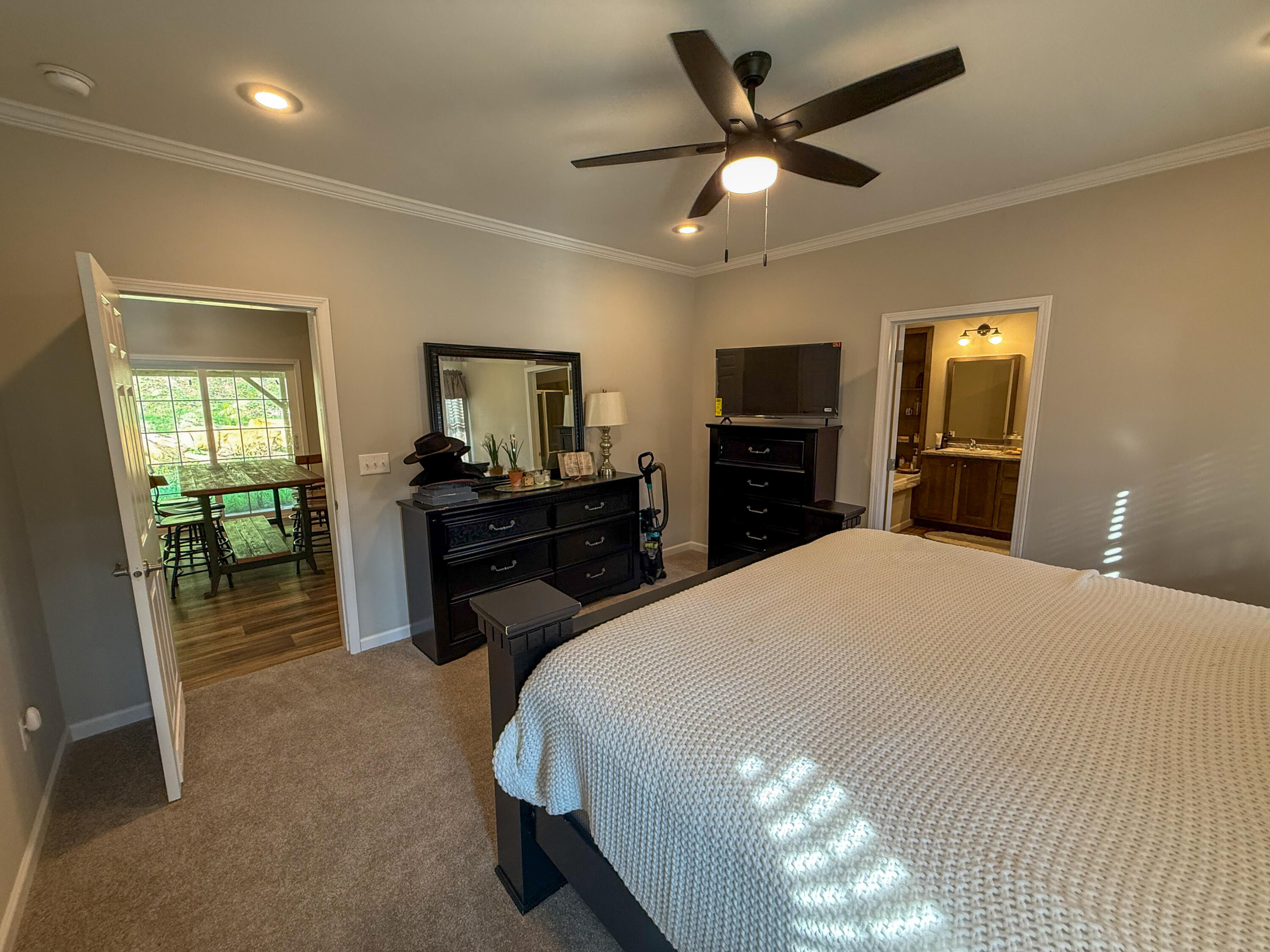 1000 Lazy Bee Lane Property Photo 23