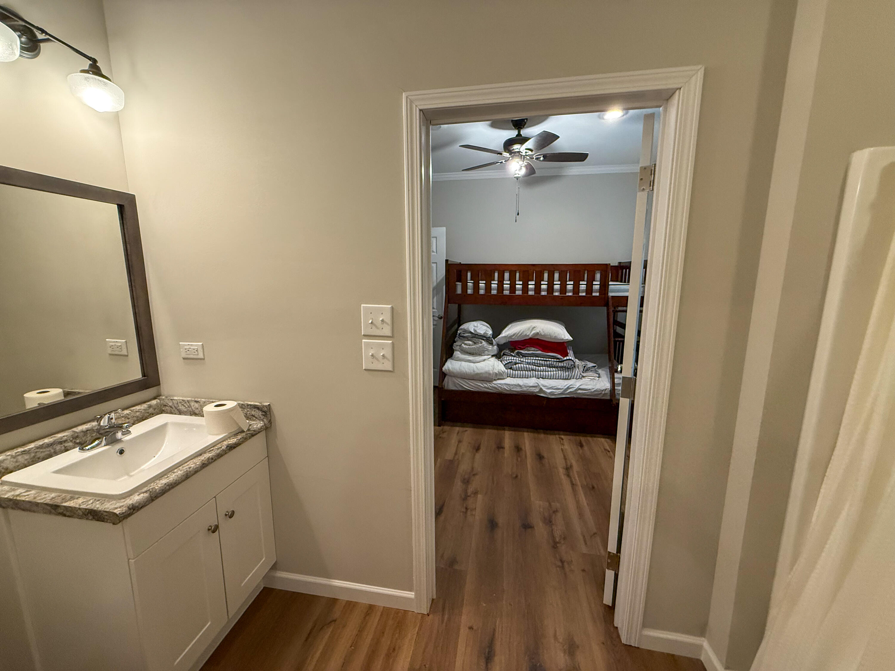 1000 Lazy Bee Lane Property Photo 33