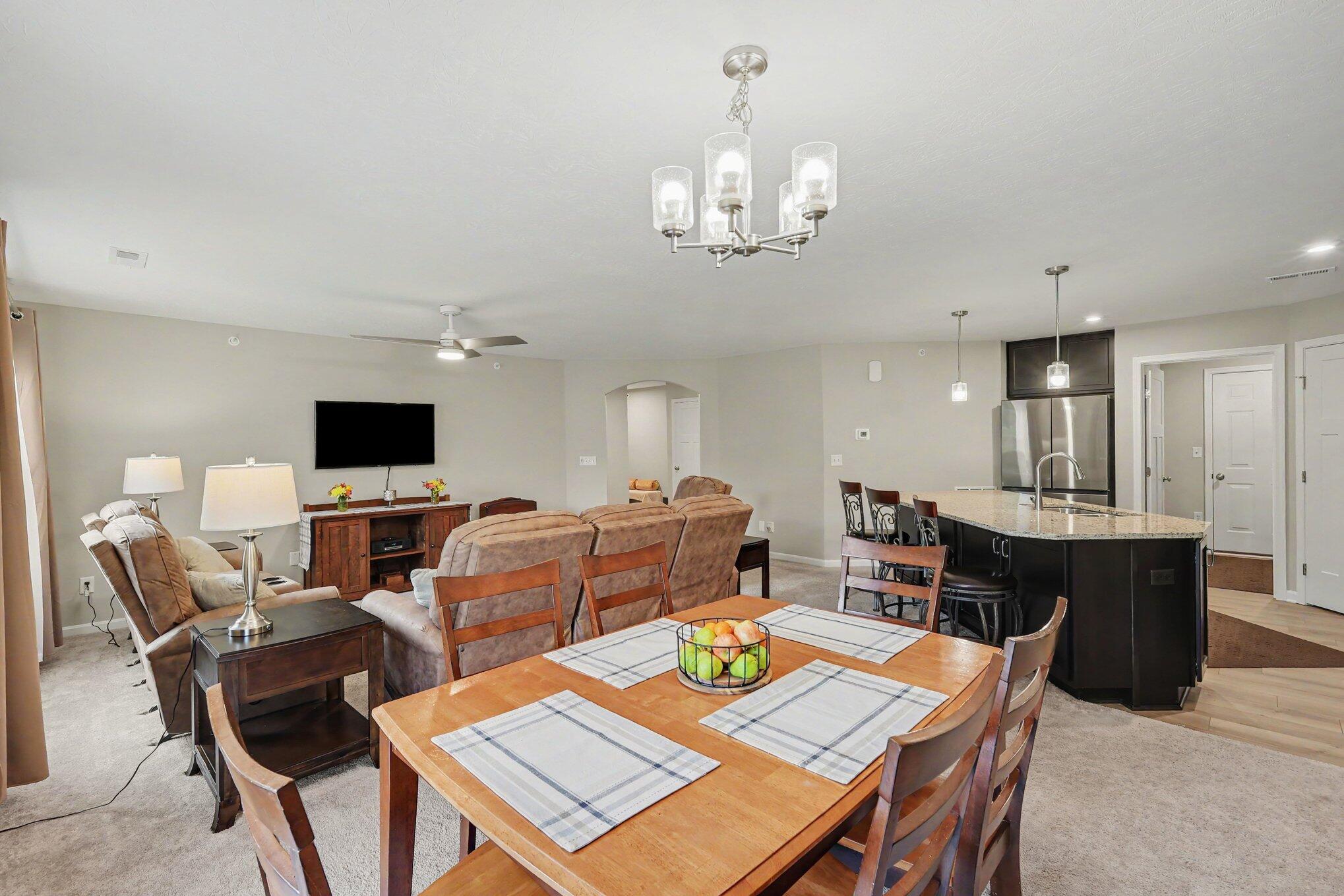 2455 Bella Ridge Property Photo 7