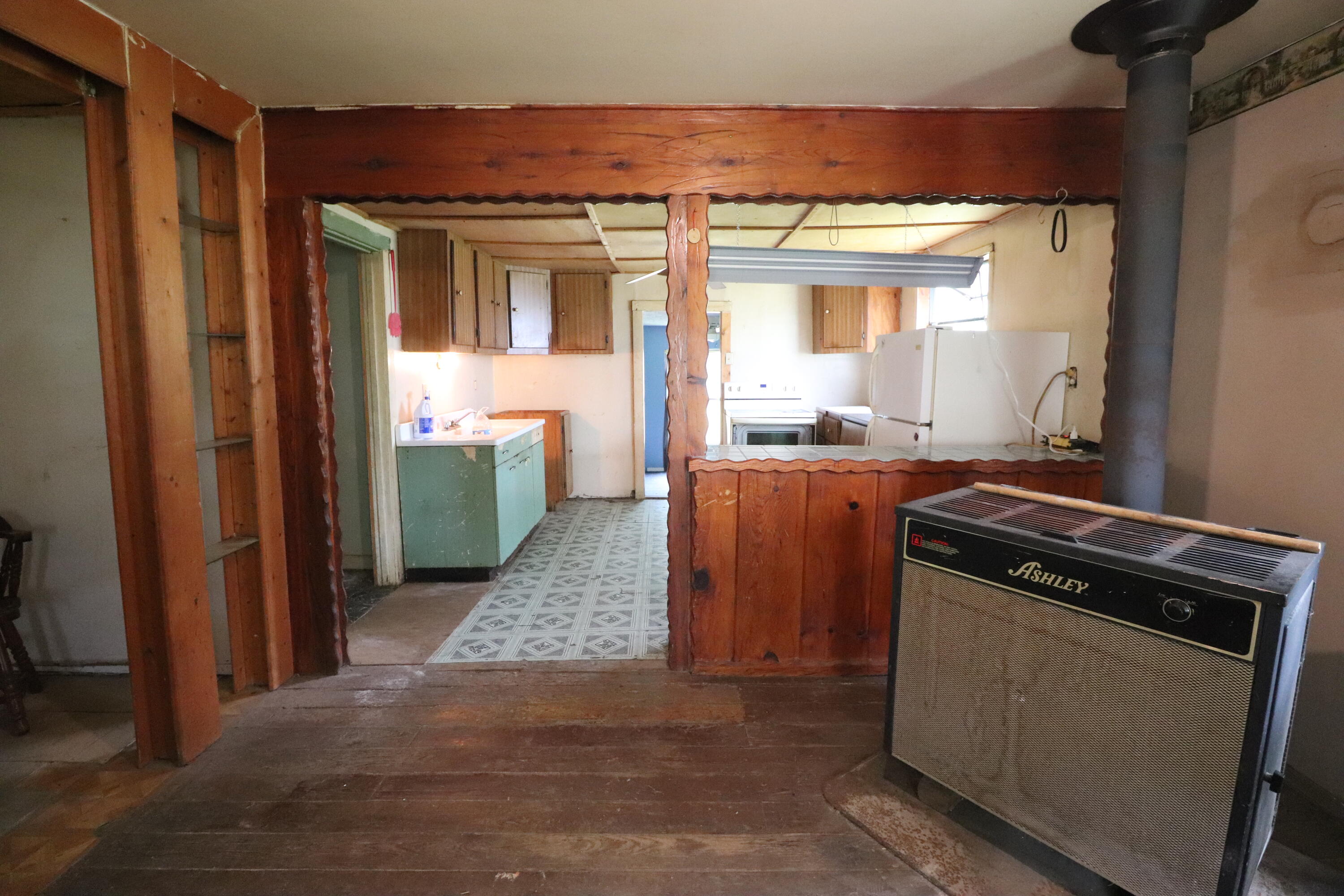 354 Garrett Avenue Property Photo 22