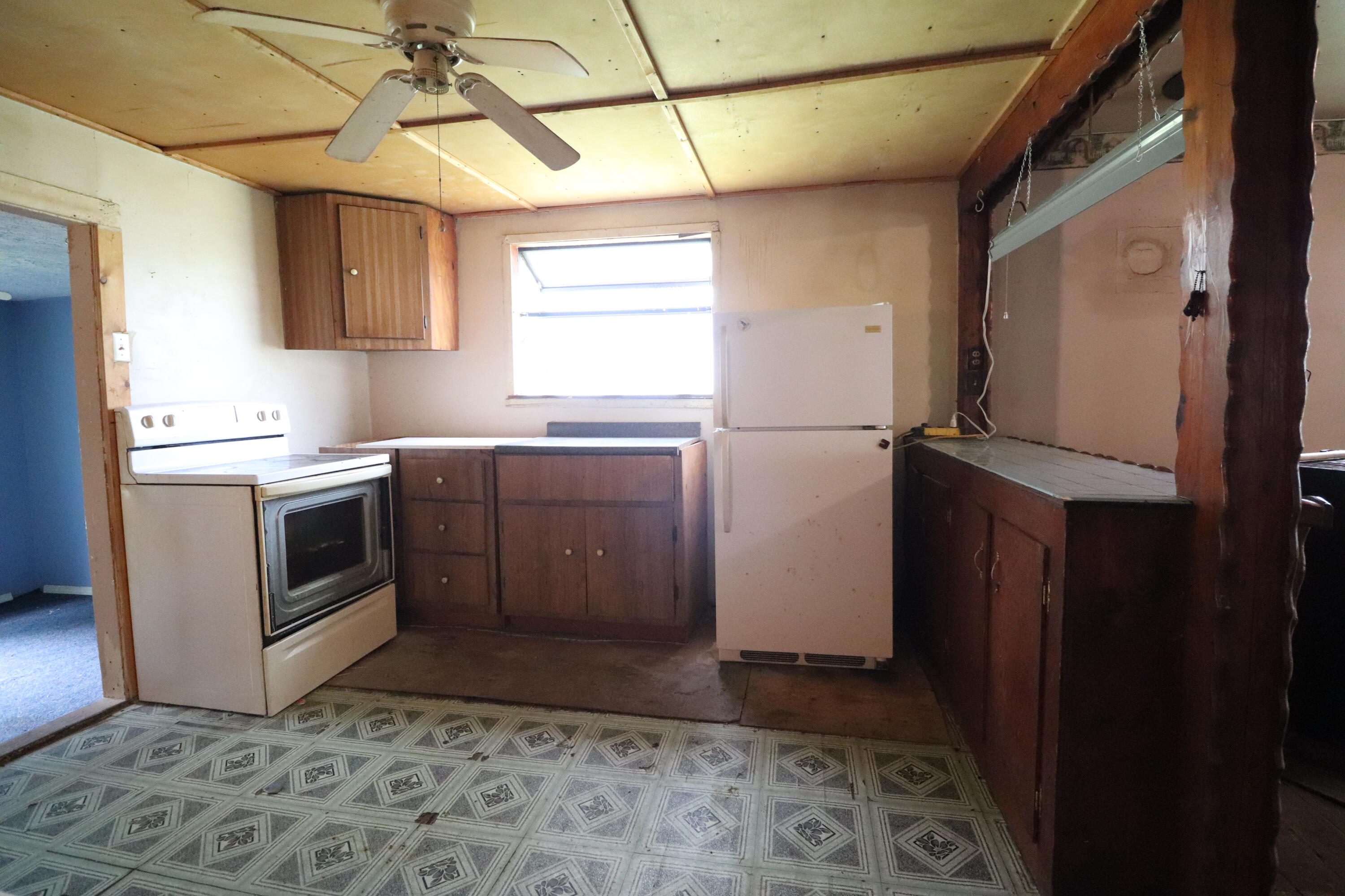 354 Garrett Avenue Property Photo 24