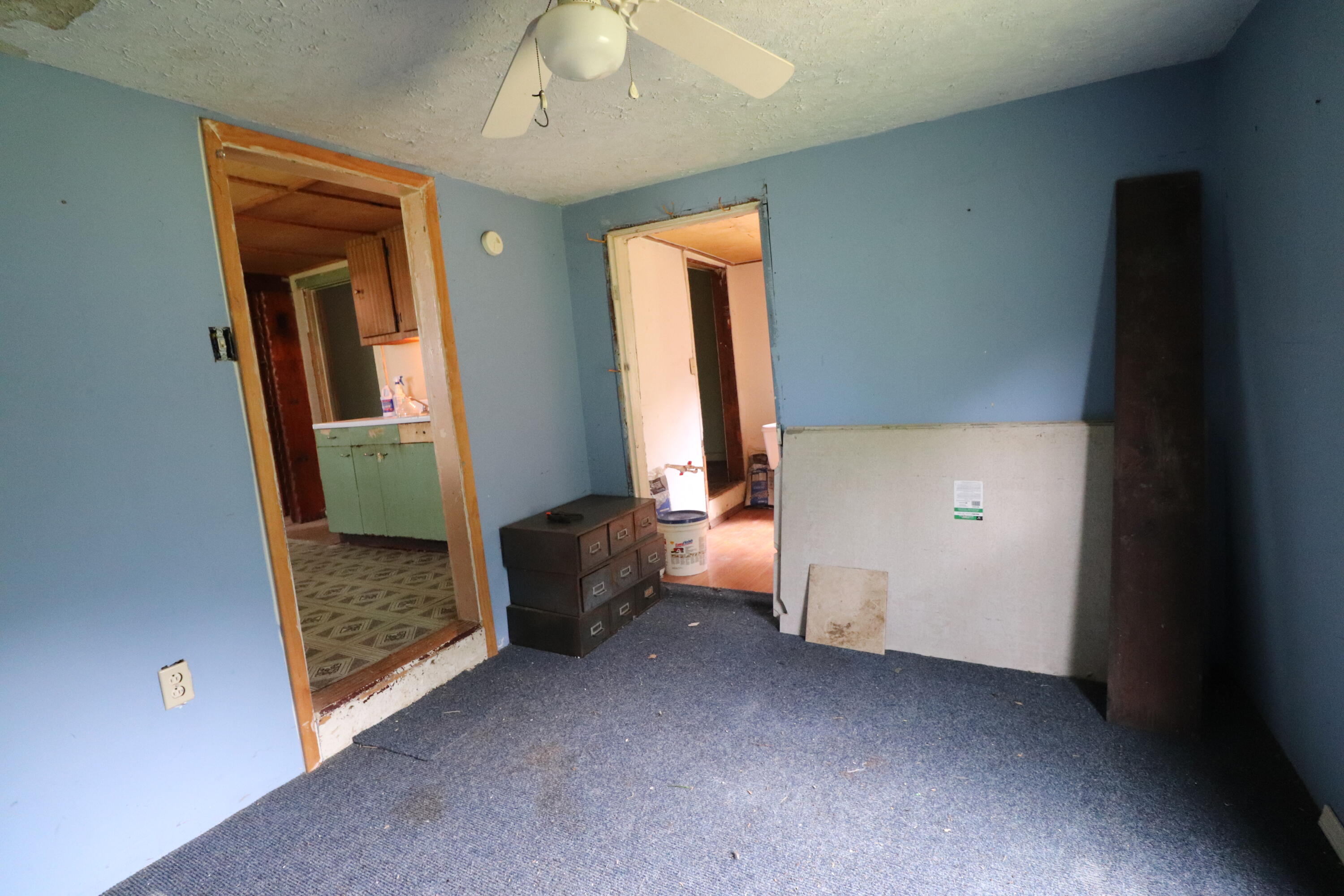 354 Garrett Avenue Property Photo 29