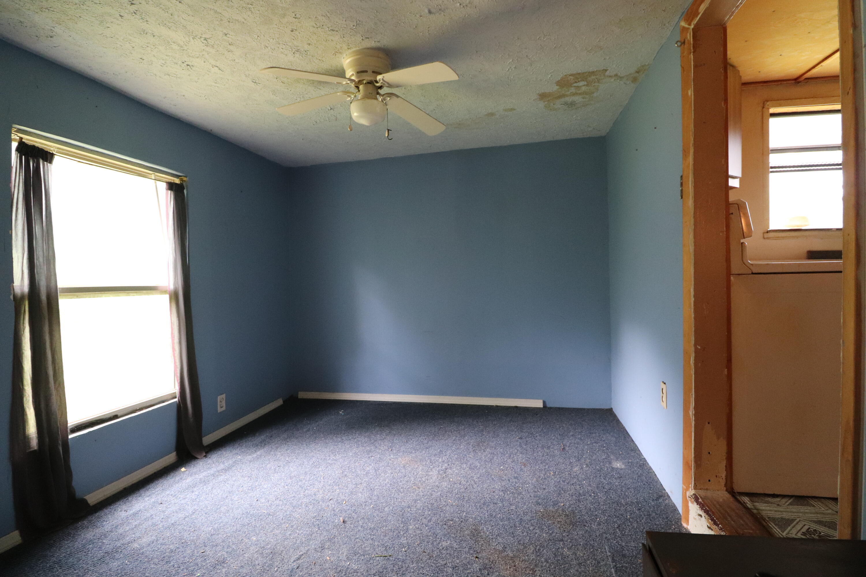 354 Garrett Avenue Property Photo 30