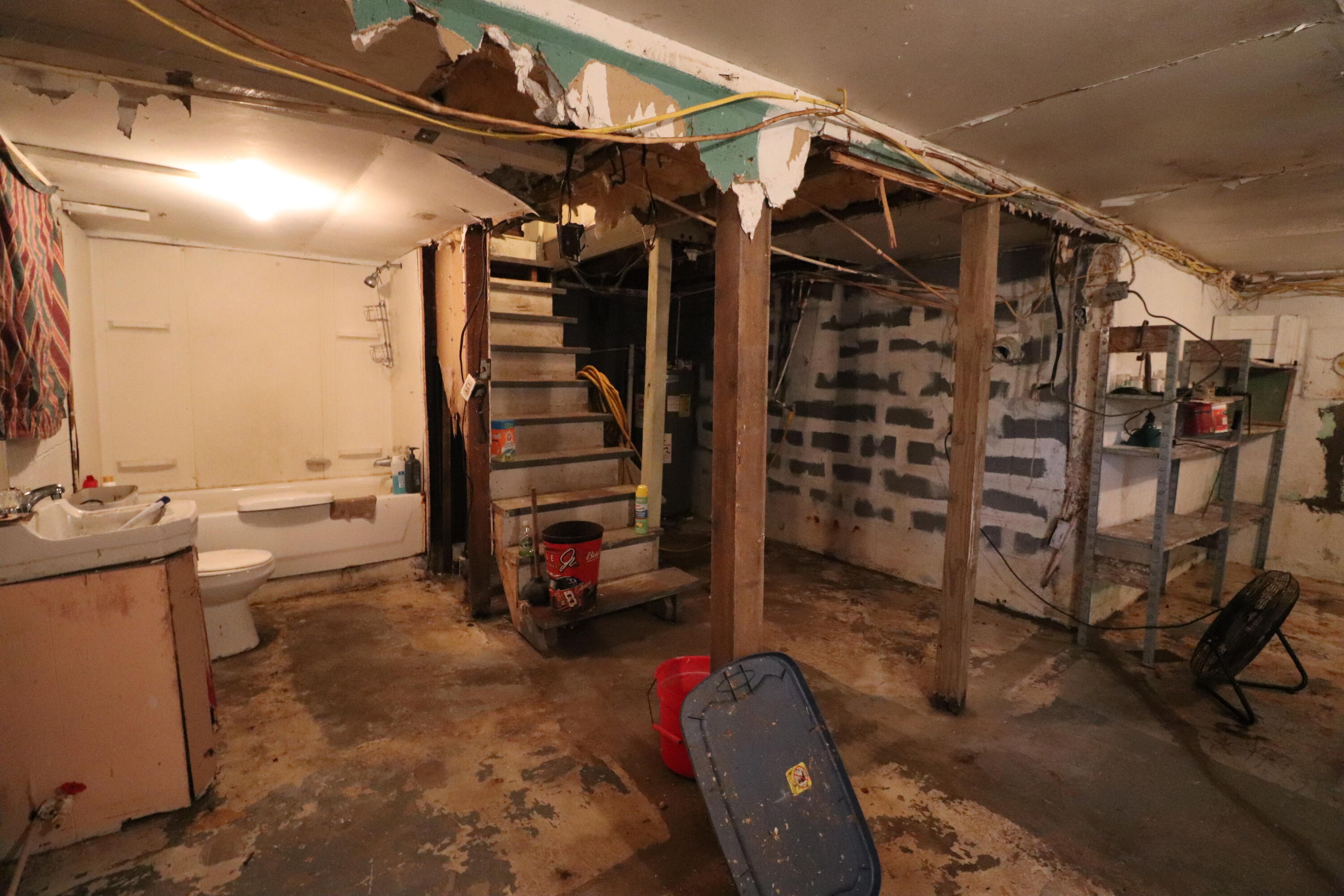 354 Garrett Avenue Property Photo 43