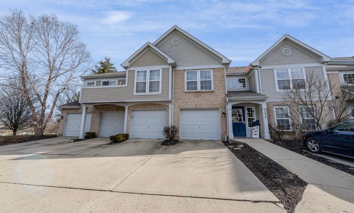7370 Ridge Edge Court, C Property Photo 1