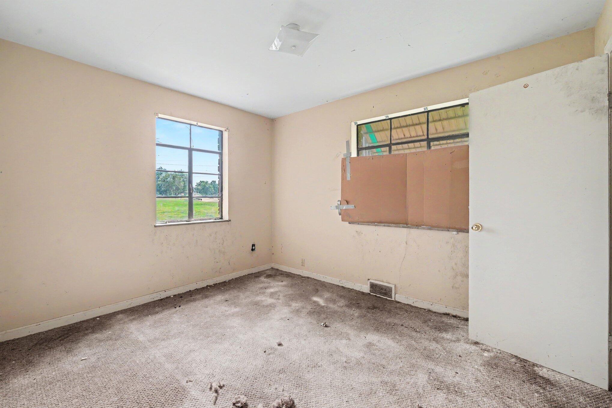 7520 Alexandria Pike Property Photo 14