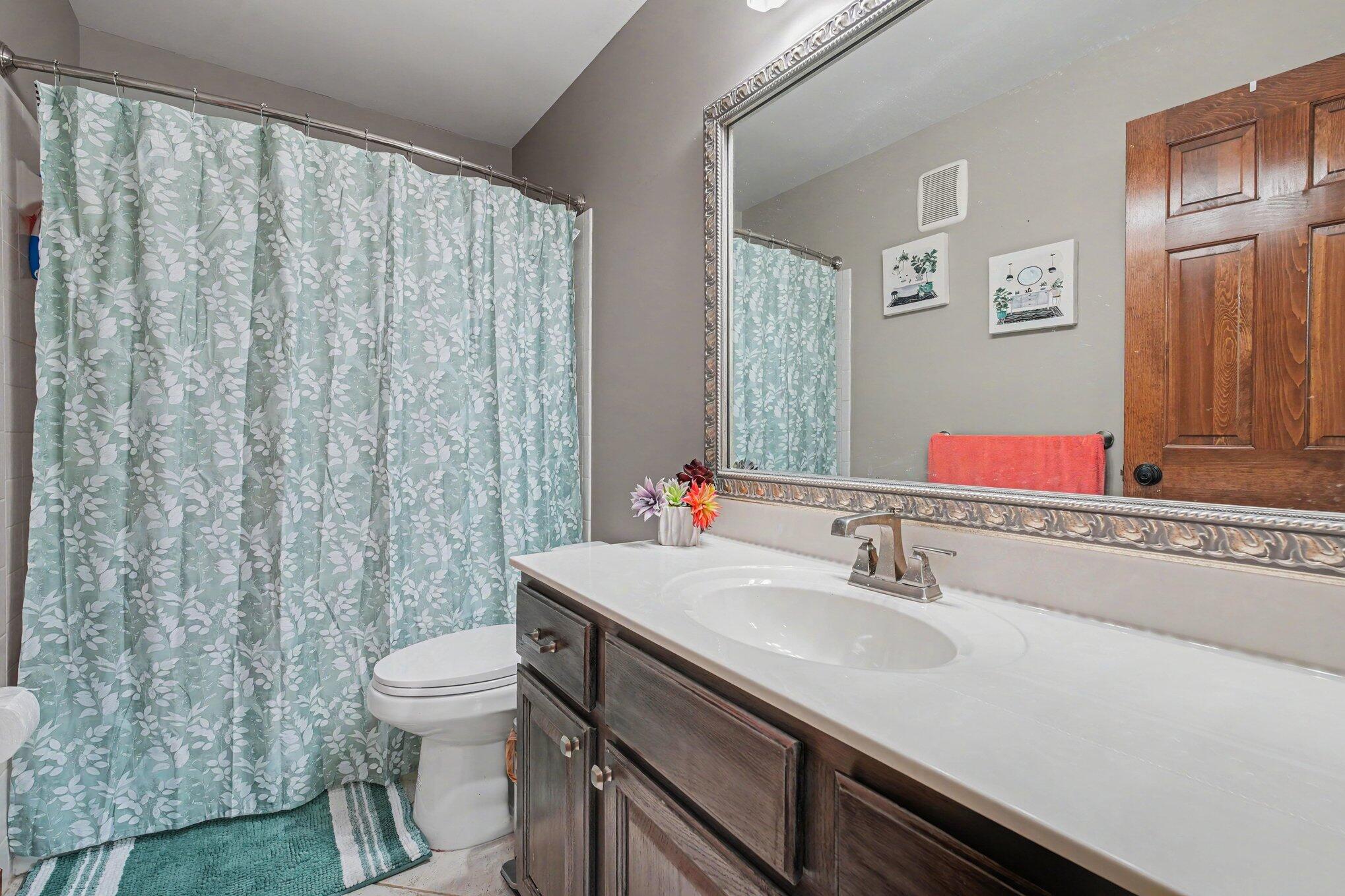 10196 Waterside Court Property Photo 26