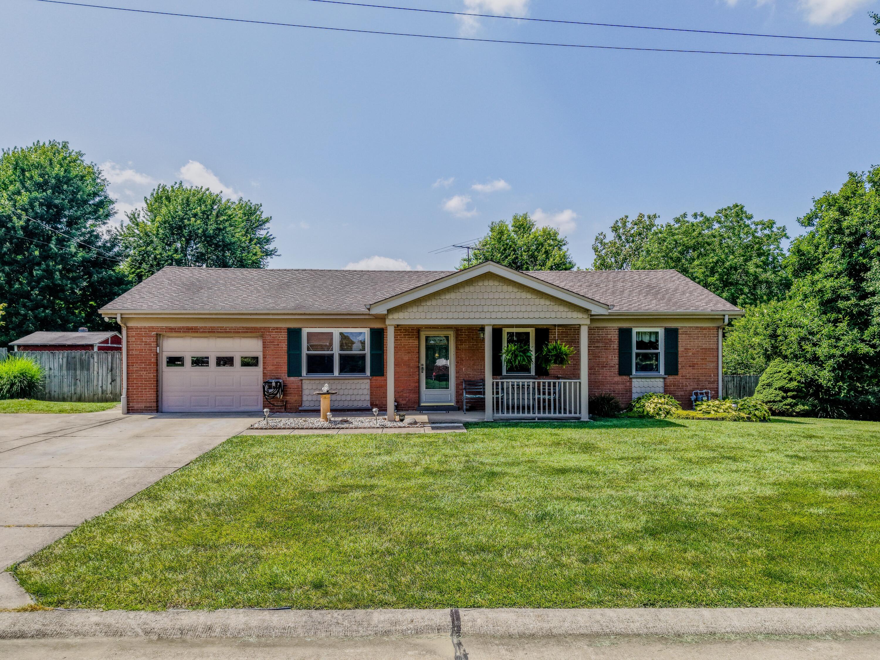 80 Roselawn Drive Property Photo 2