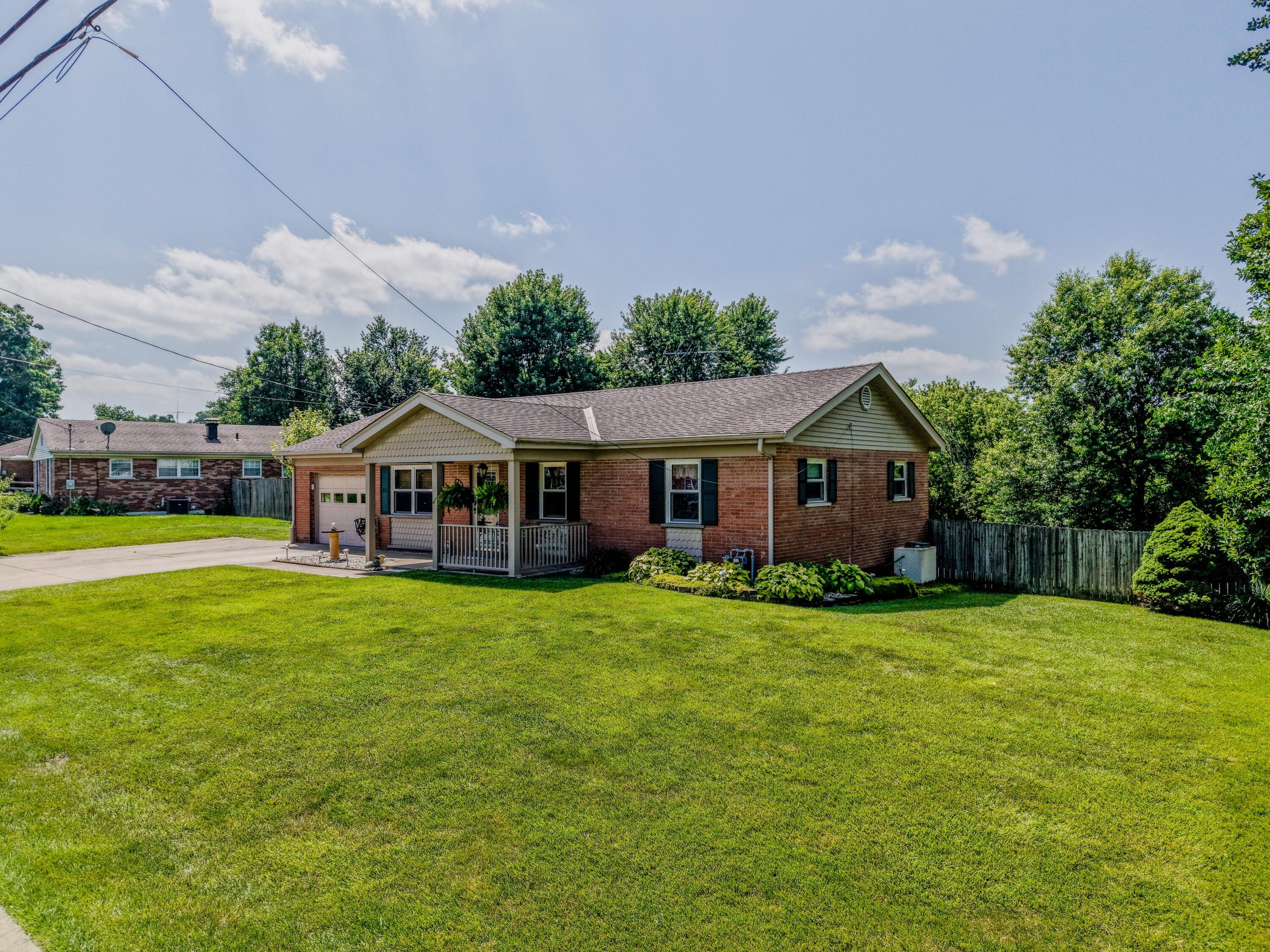 80 Roselawn Drive Property Photo 3