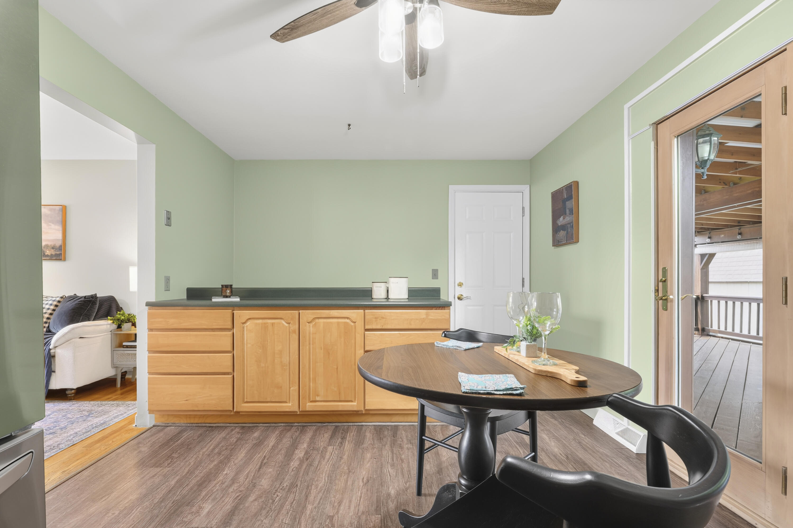 80 Roselawn Drive Property Photo 12