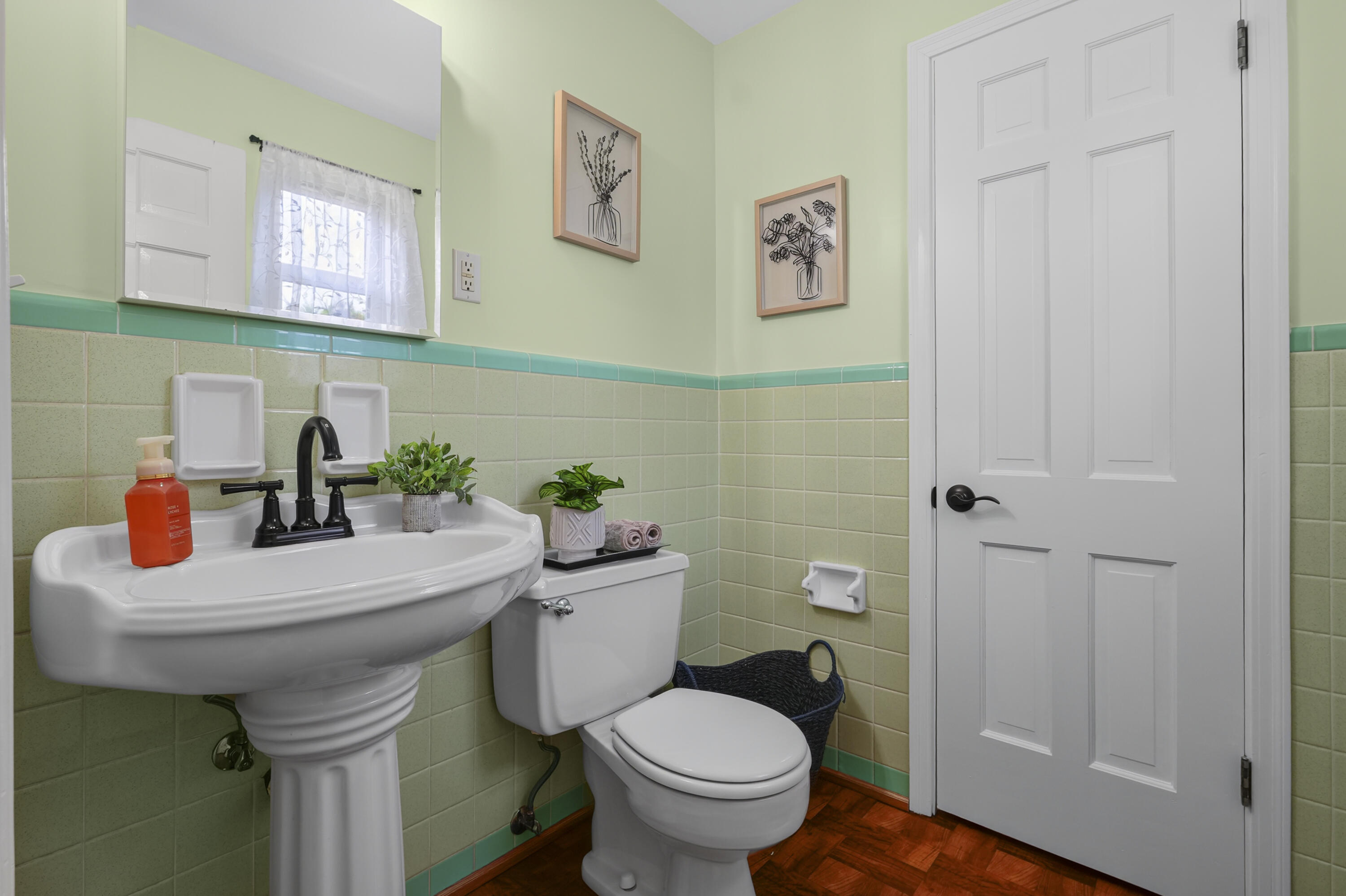 80 Roselawn Drive Property Photo 15