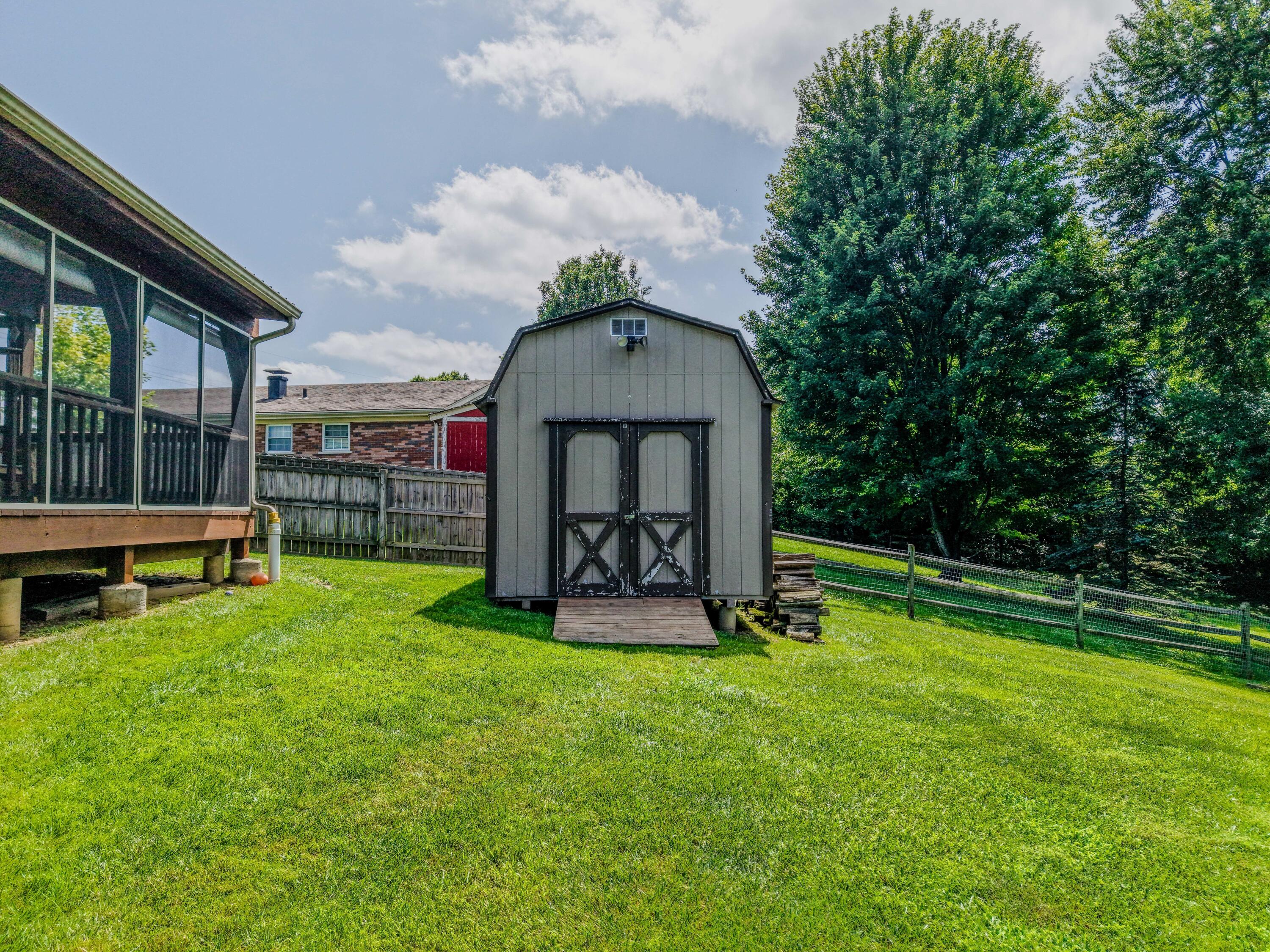 80 Roselawn Drive Property Photo 36