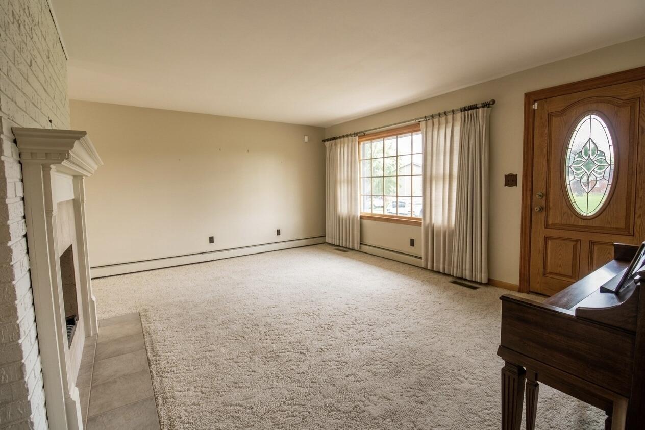 1 Tracy Lane Property Photo 4