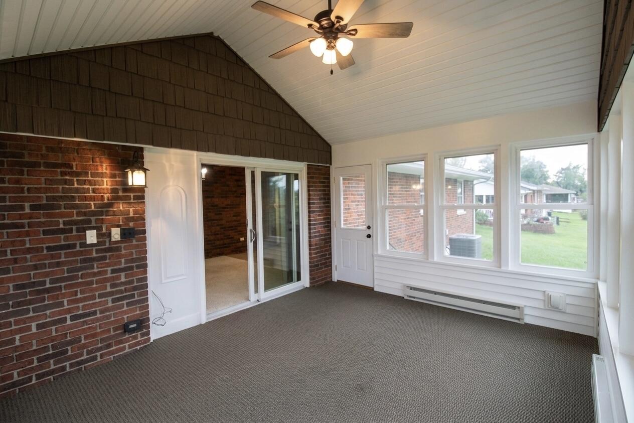 1 Tracy Lane Property Photo 16