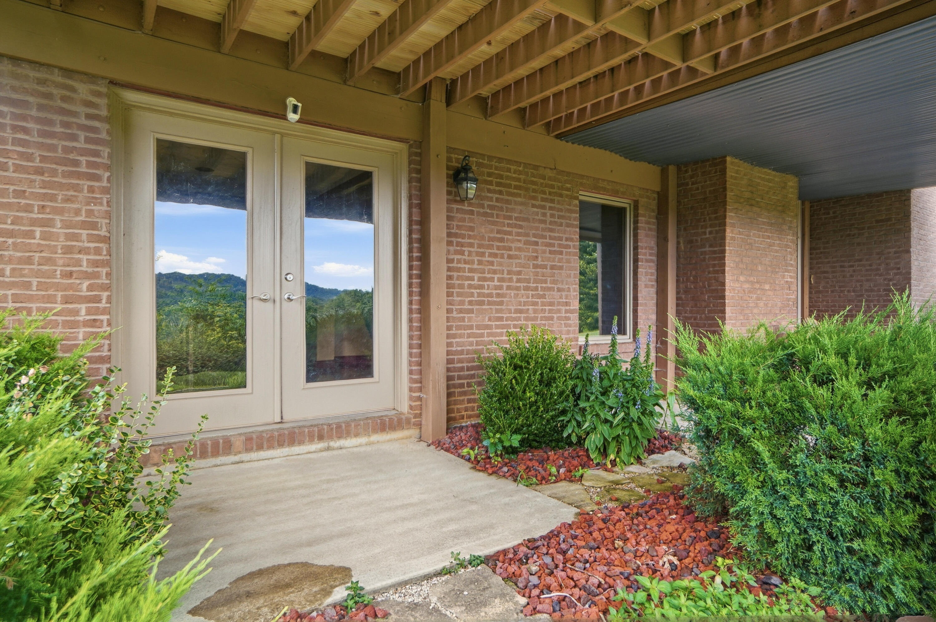 4670 Belleview Road Property Photo 32