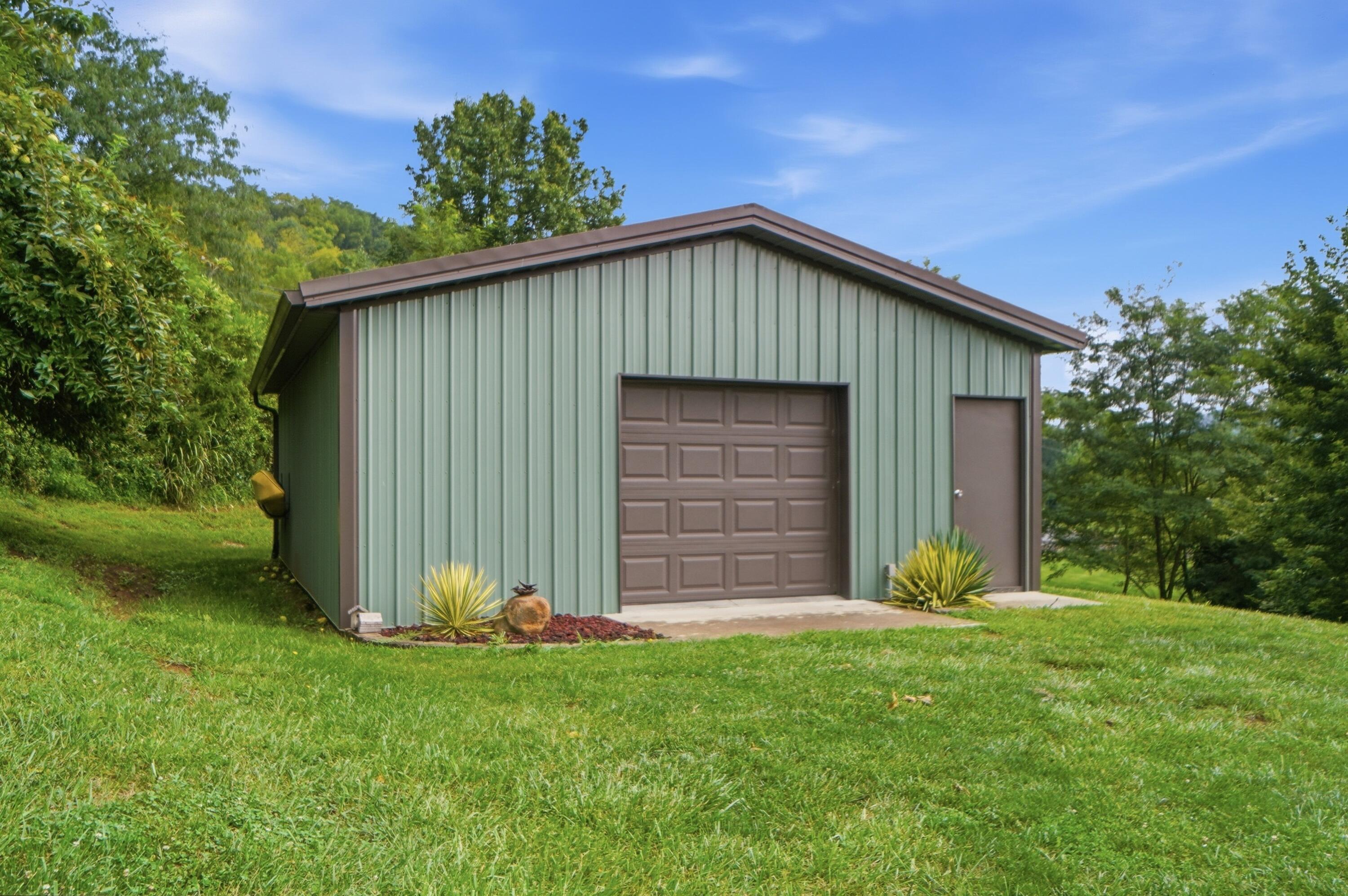 4670 Belleview Road Property Photo 42