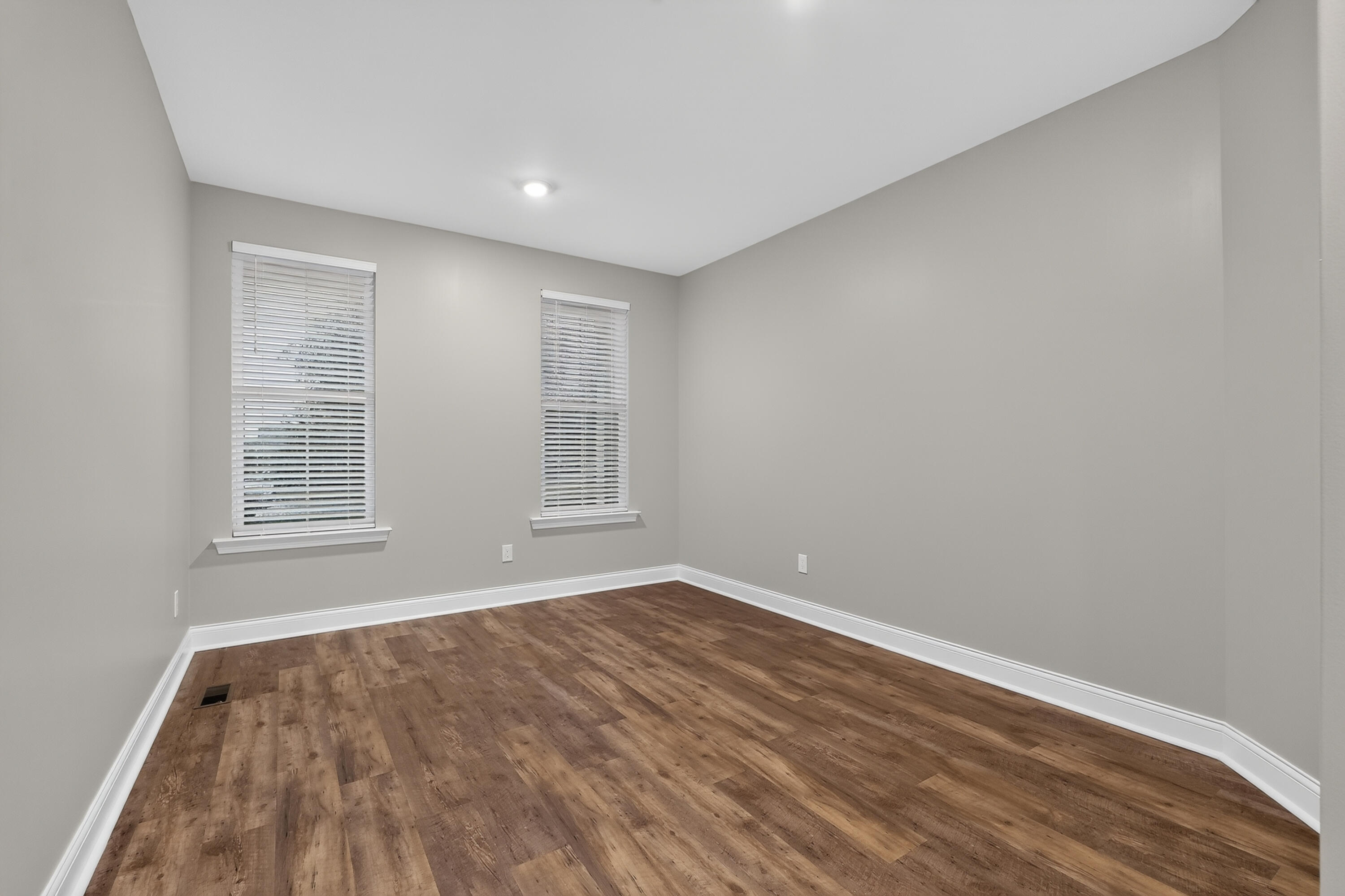 11109 War Admiral Drive Property Photo 9