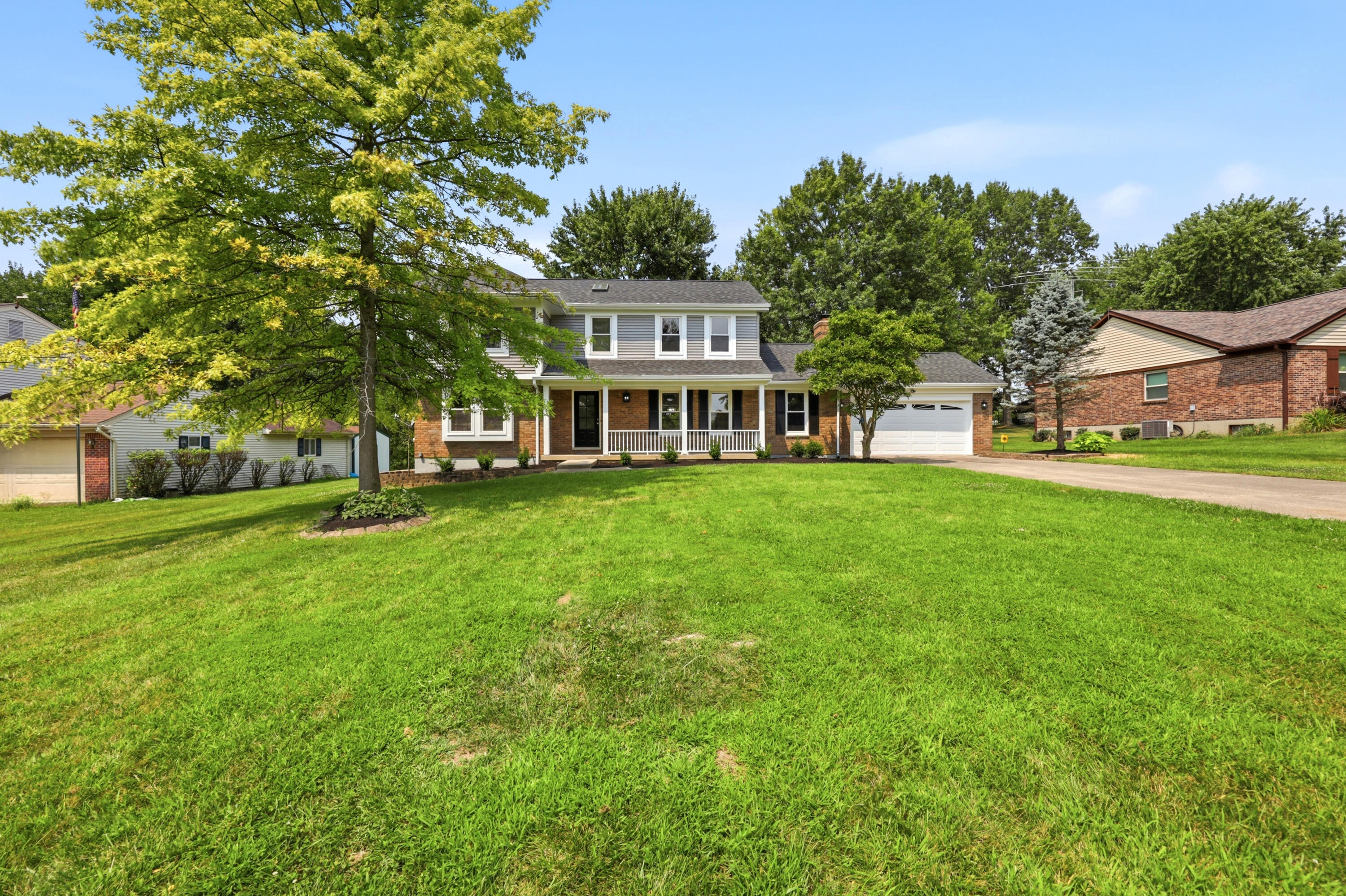11021 Paddock Drive Property Photo 1