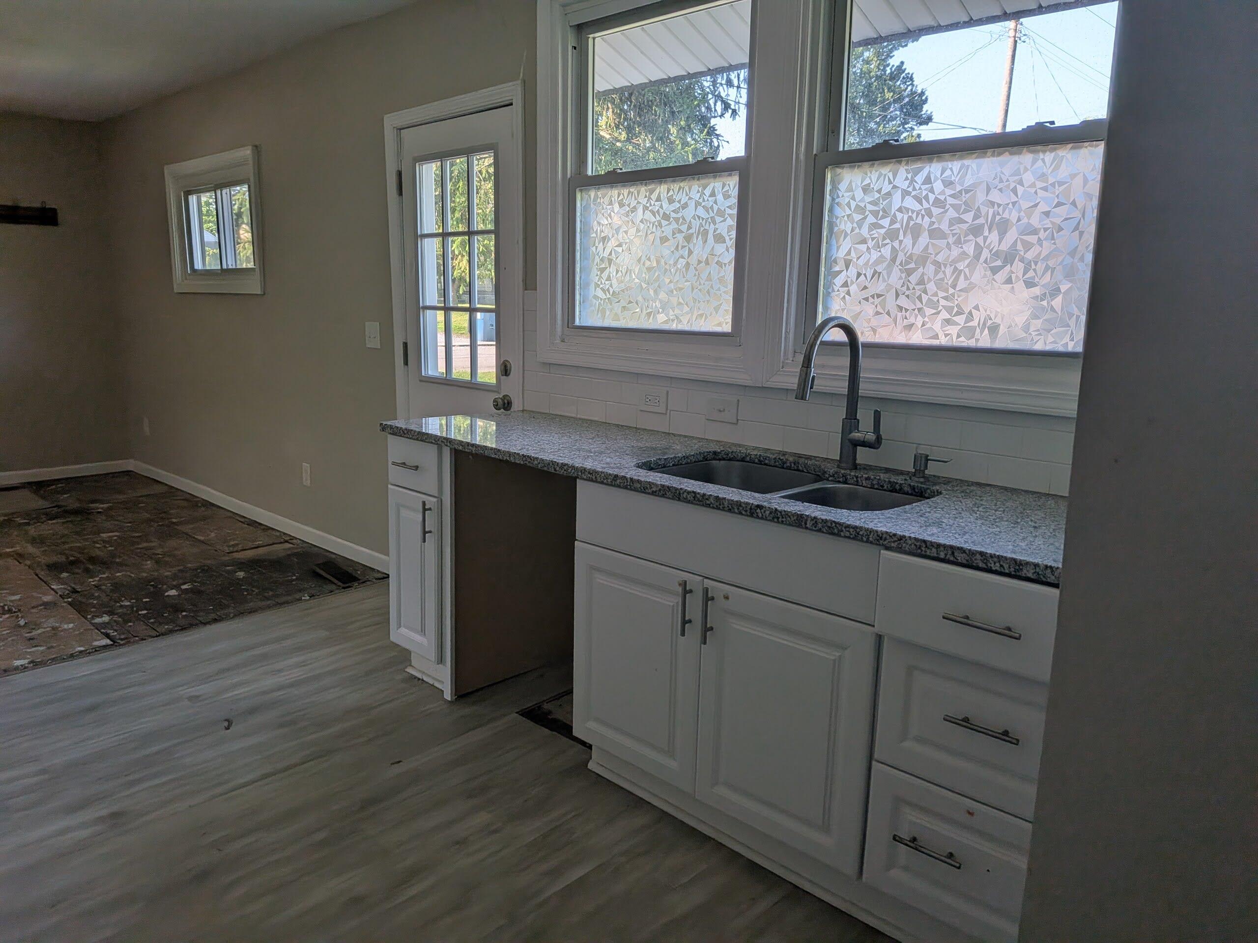 3306 Hulbert Avenue Property Photo 9