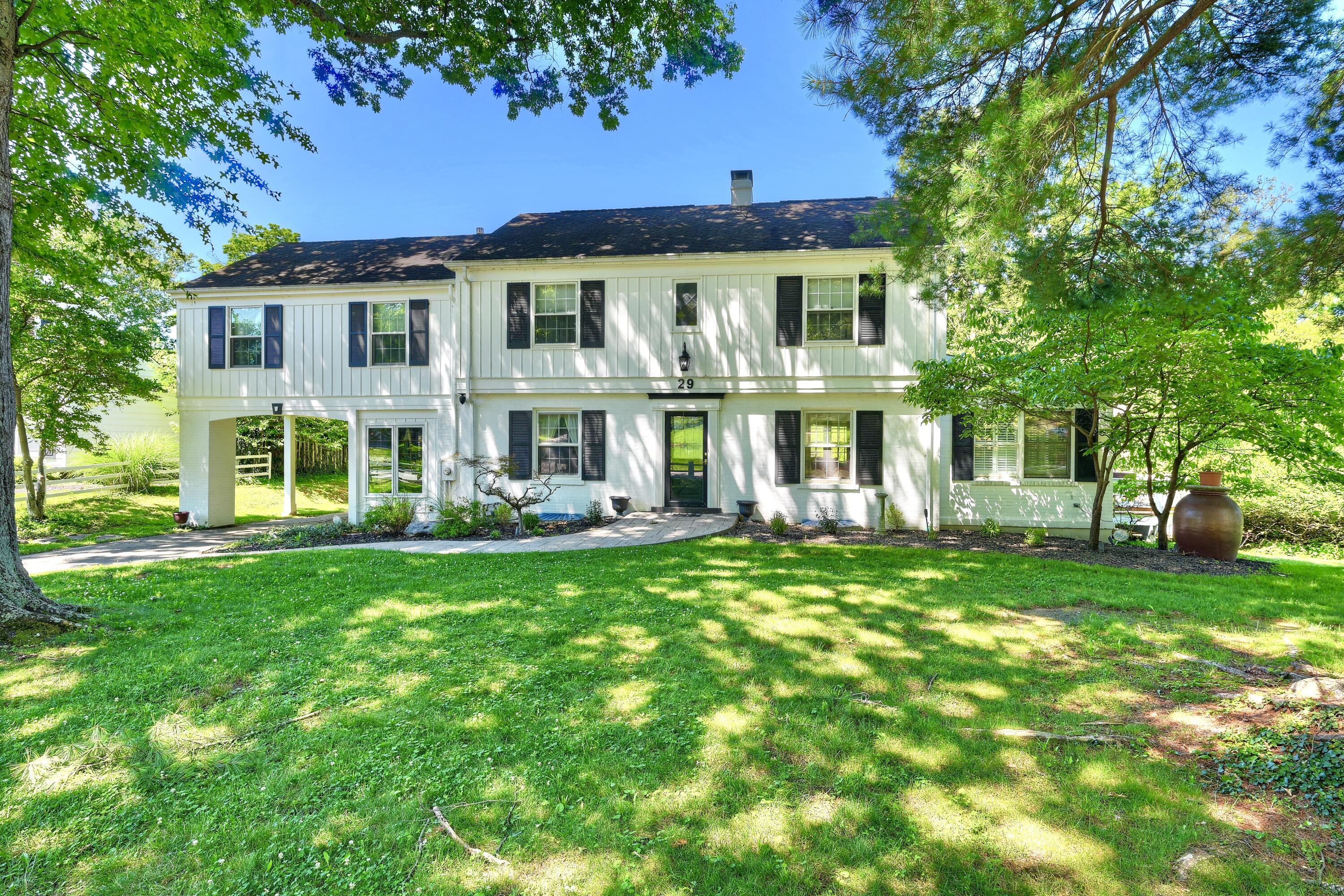 29 Meadow Lane Property Photo 1