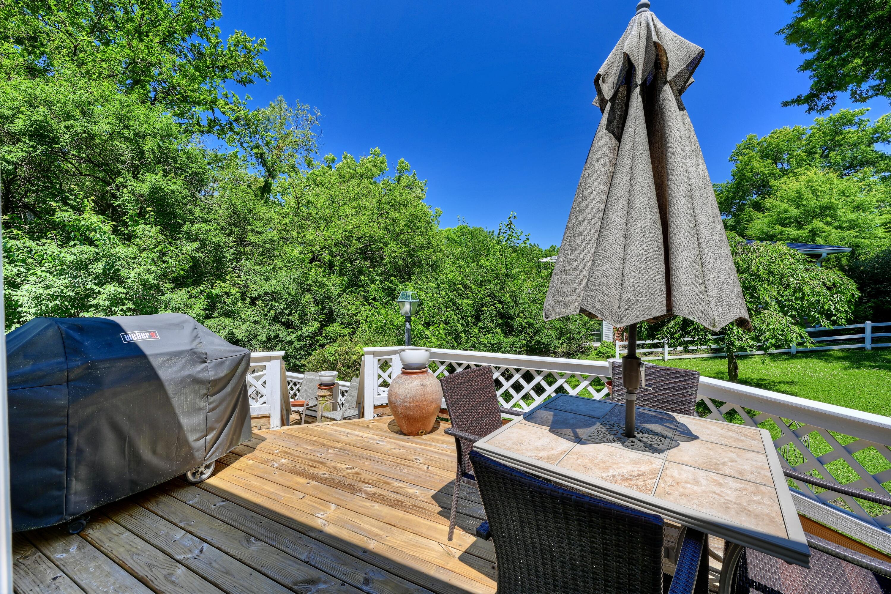 29 Meadow Lane Property Photo 9