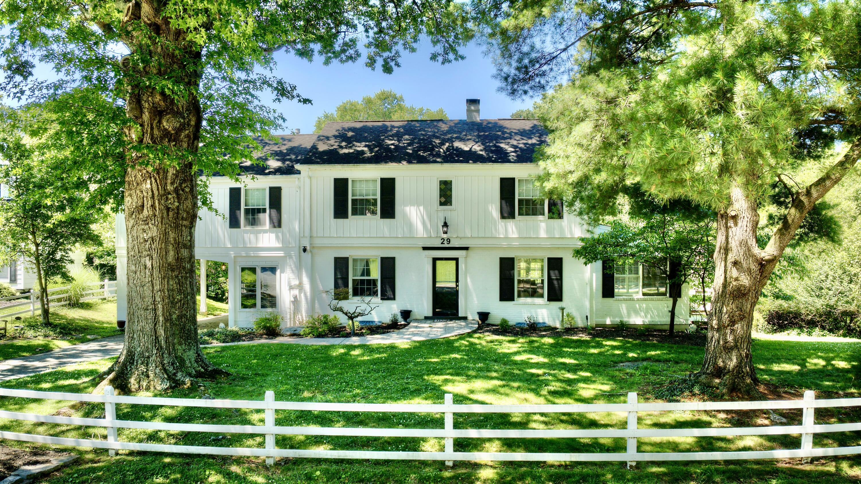 29 Meadow Lane Property Photo 13