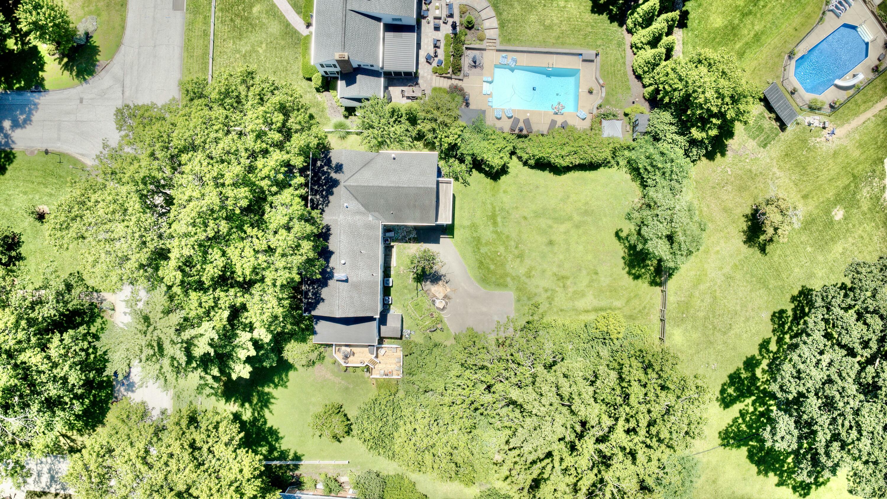 29 Meadow Lane Property Photo 20