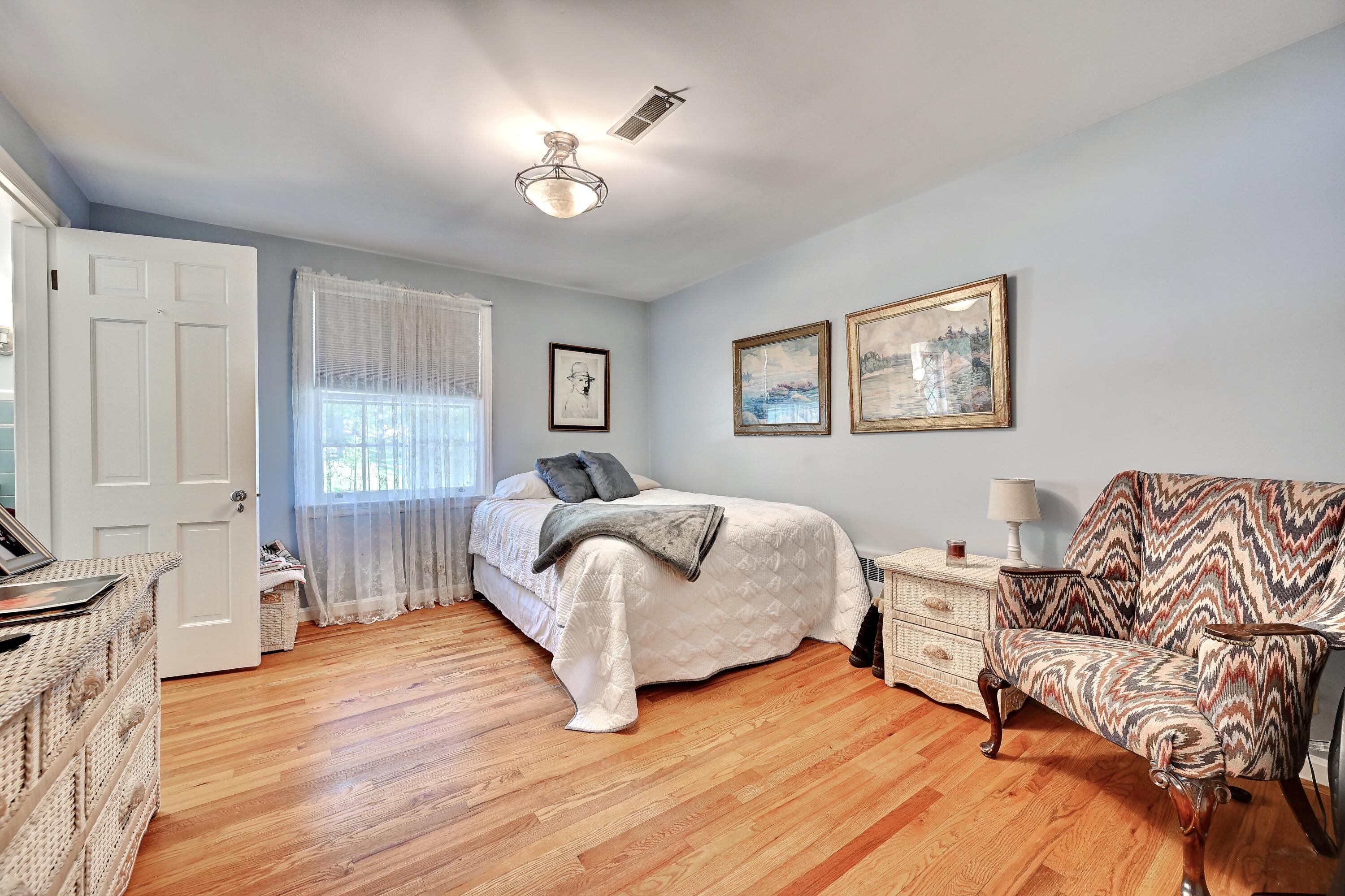 29 Meadow Lane Property Photo 35