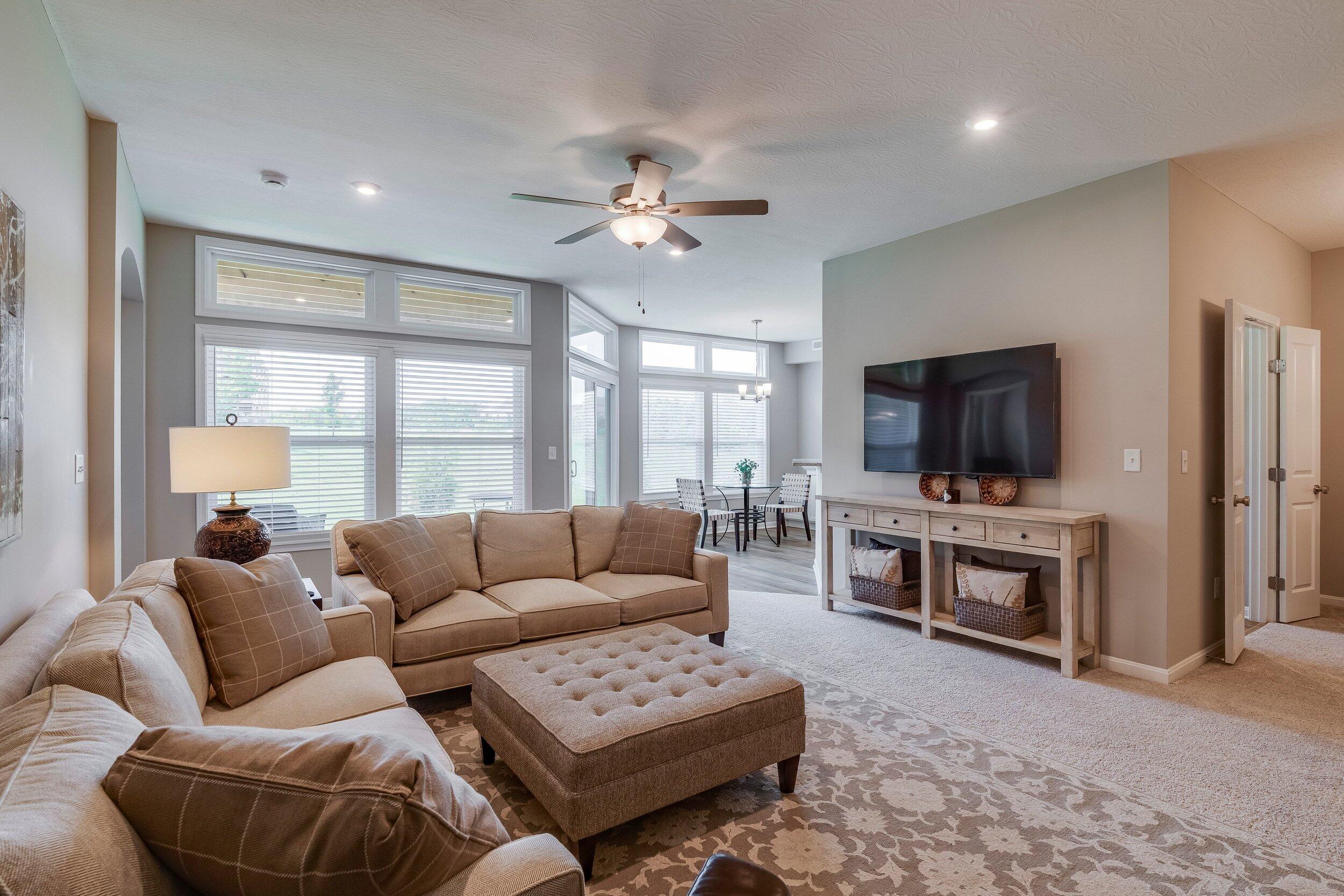 7693 Devonshire Drive Property Photo 5