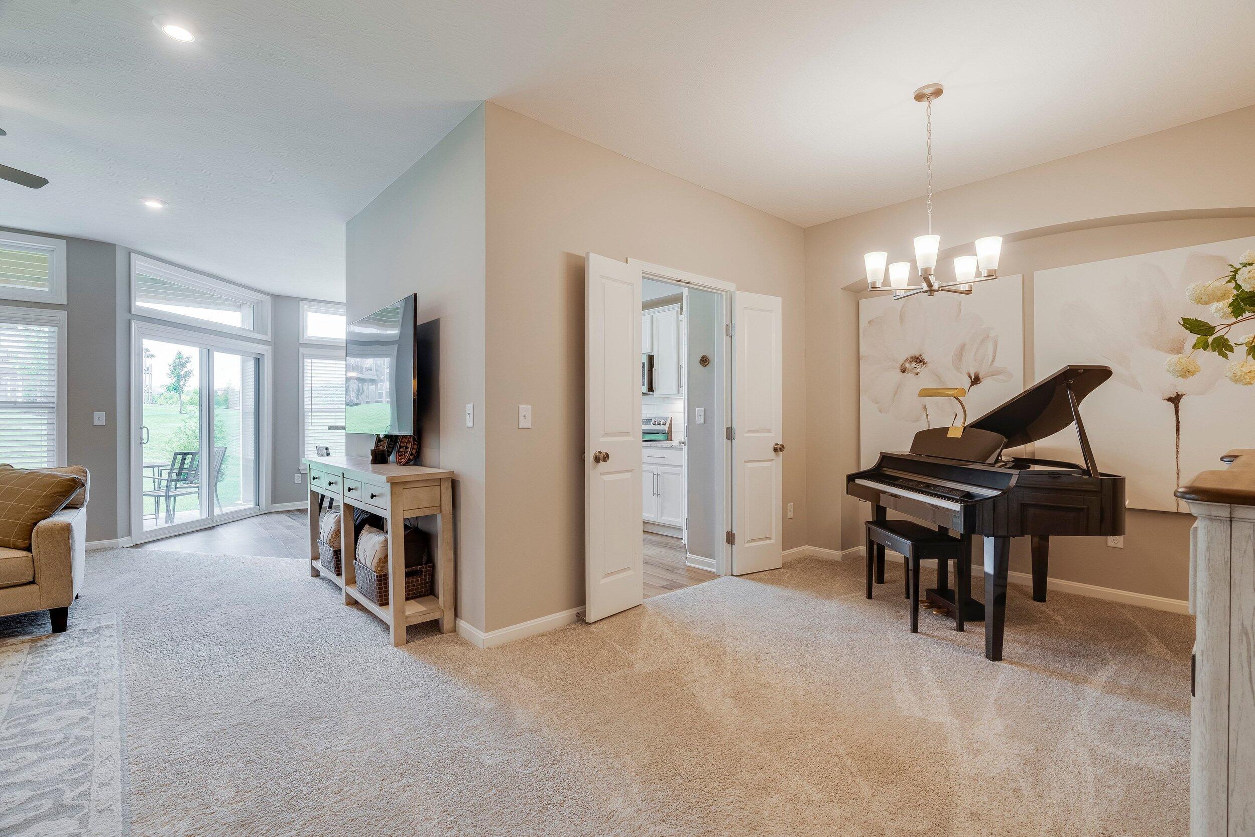 7693 Devonshire Drive Property Photo 14
