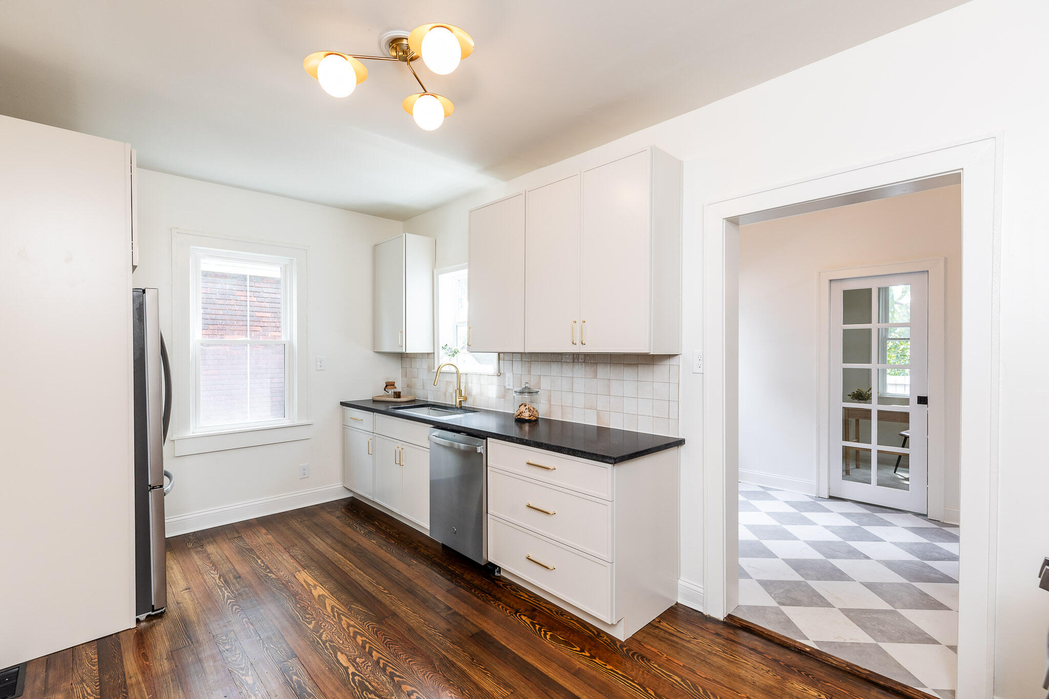 438 Clark Street Property Photo 10