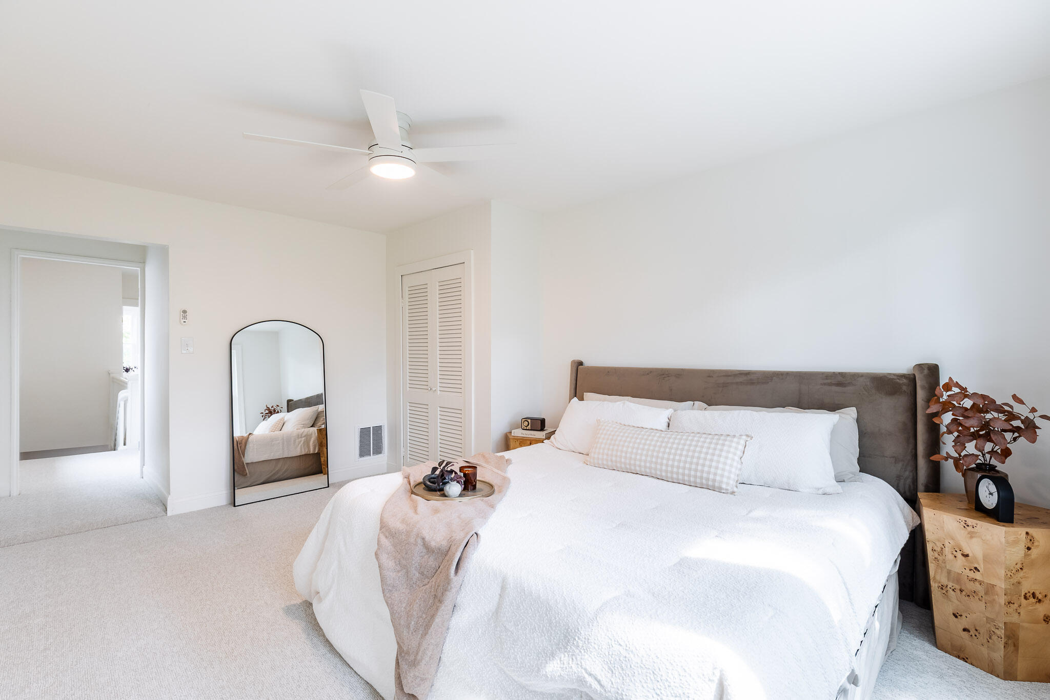 438 Clark Street Property Photo 18