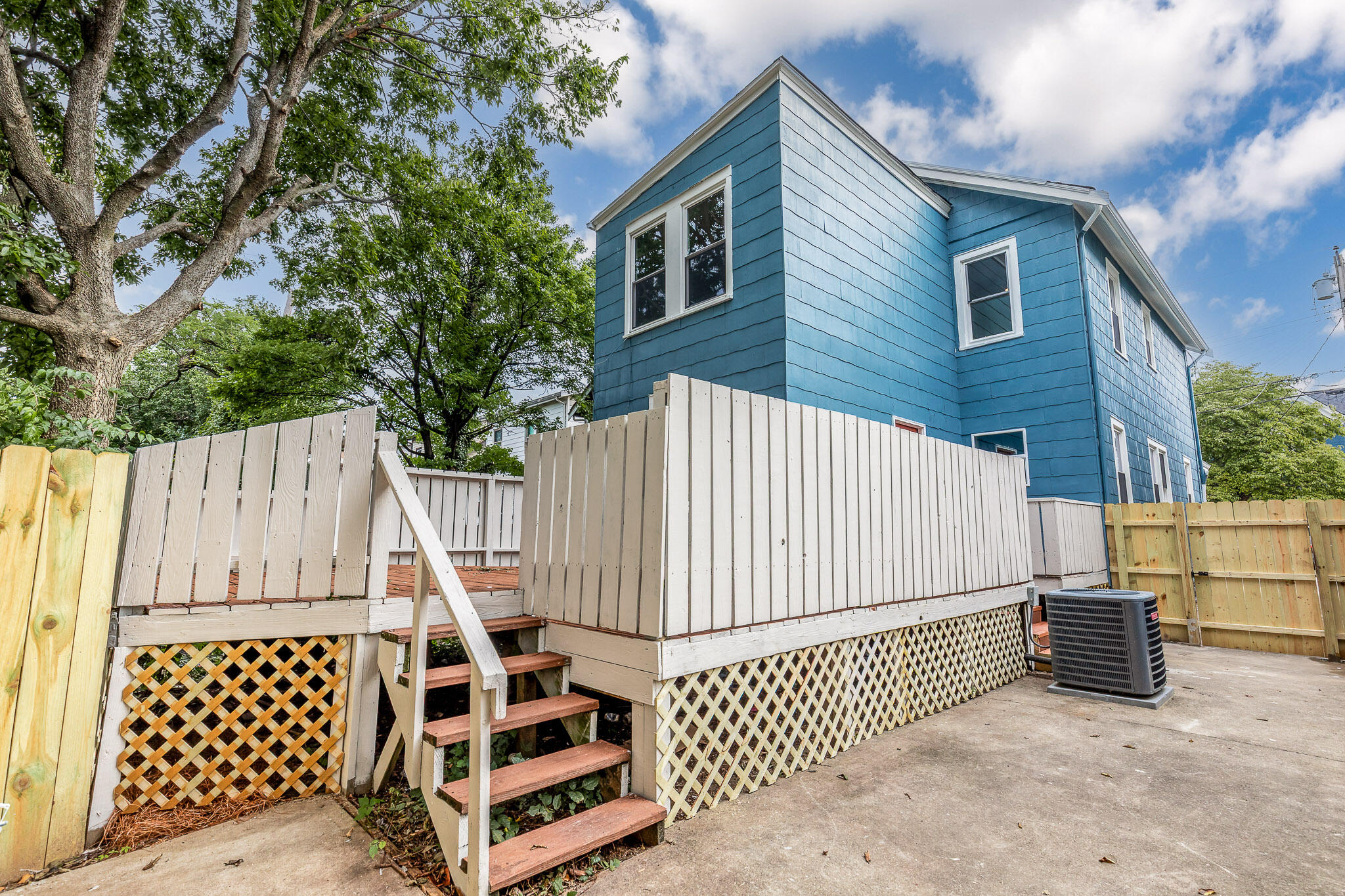 438 Clark Street Property Photo 27
