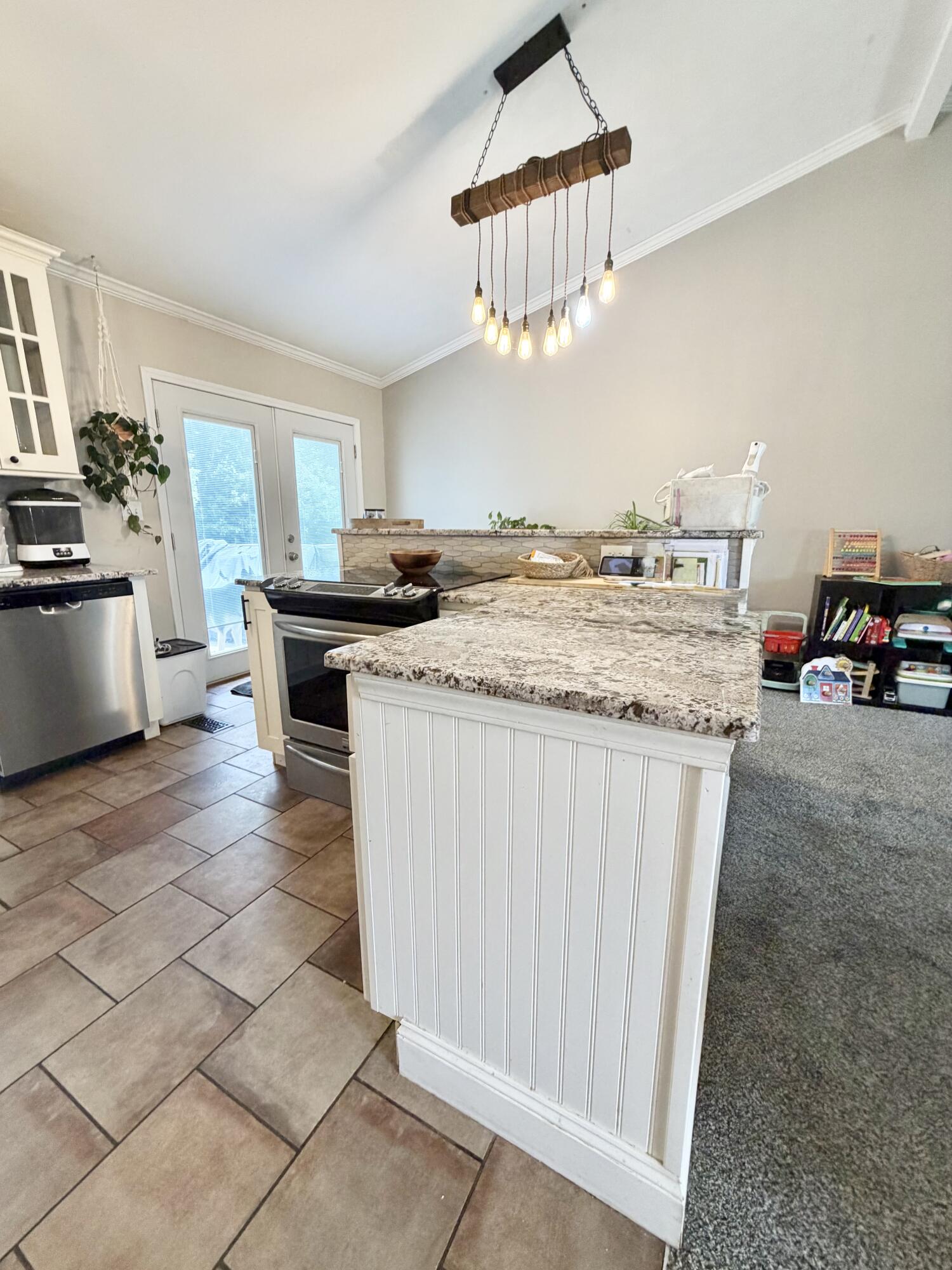 2680 Ridgecrest Lane Property Photo 6