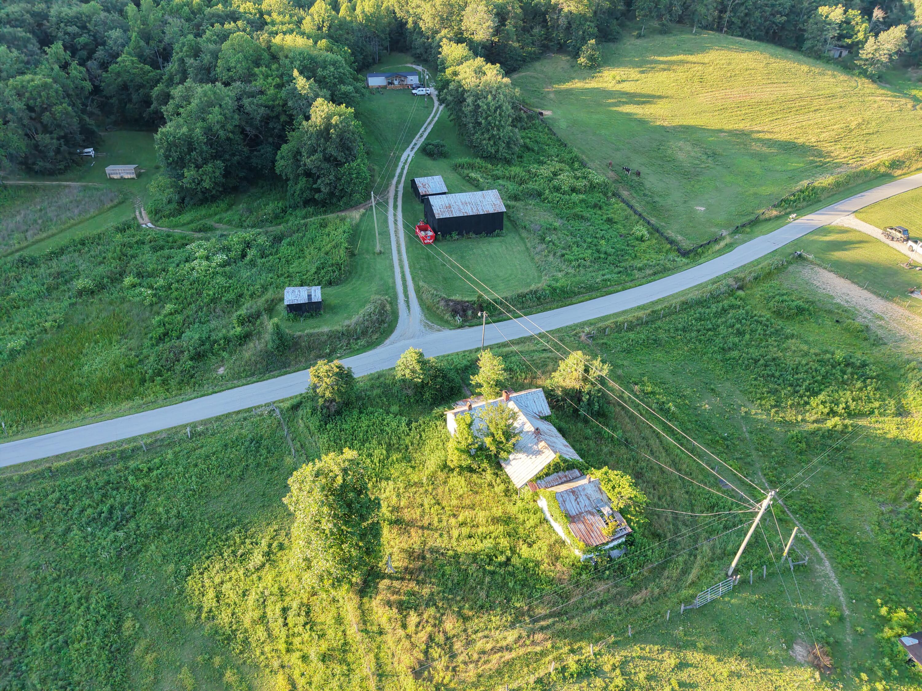 2319 Beechy Creek Road Property Photo 18