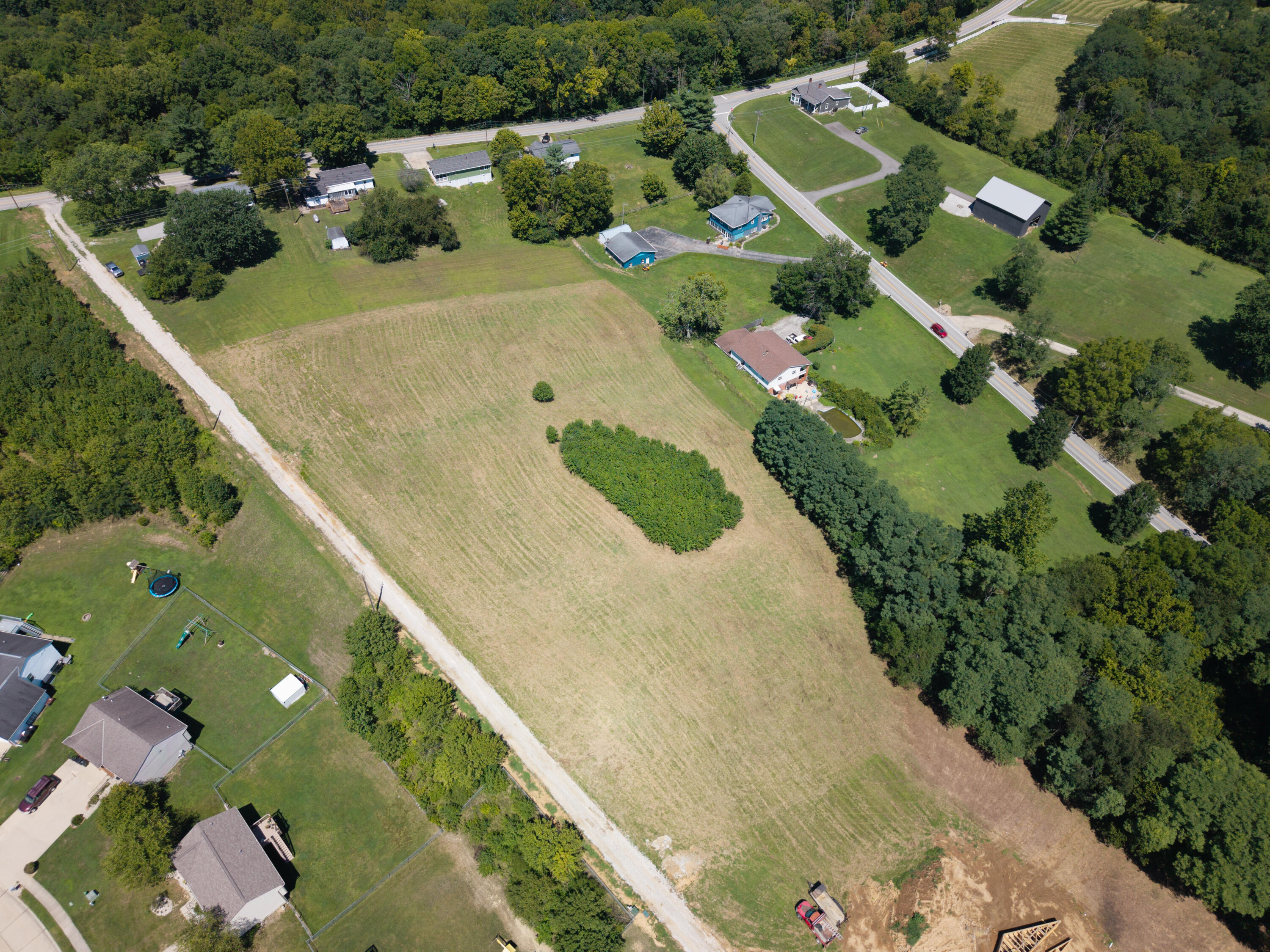 5222 Cody Road Property Photo 4