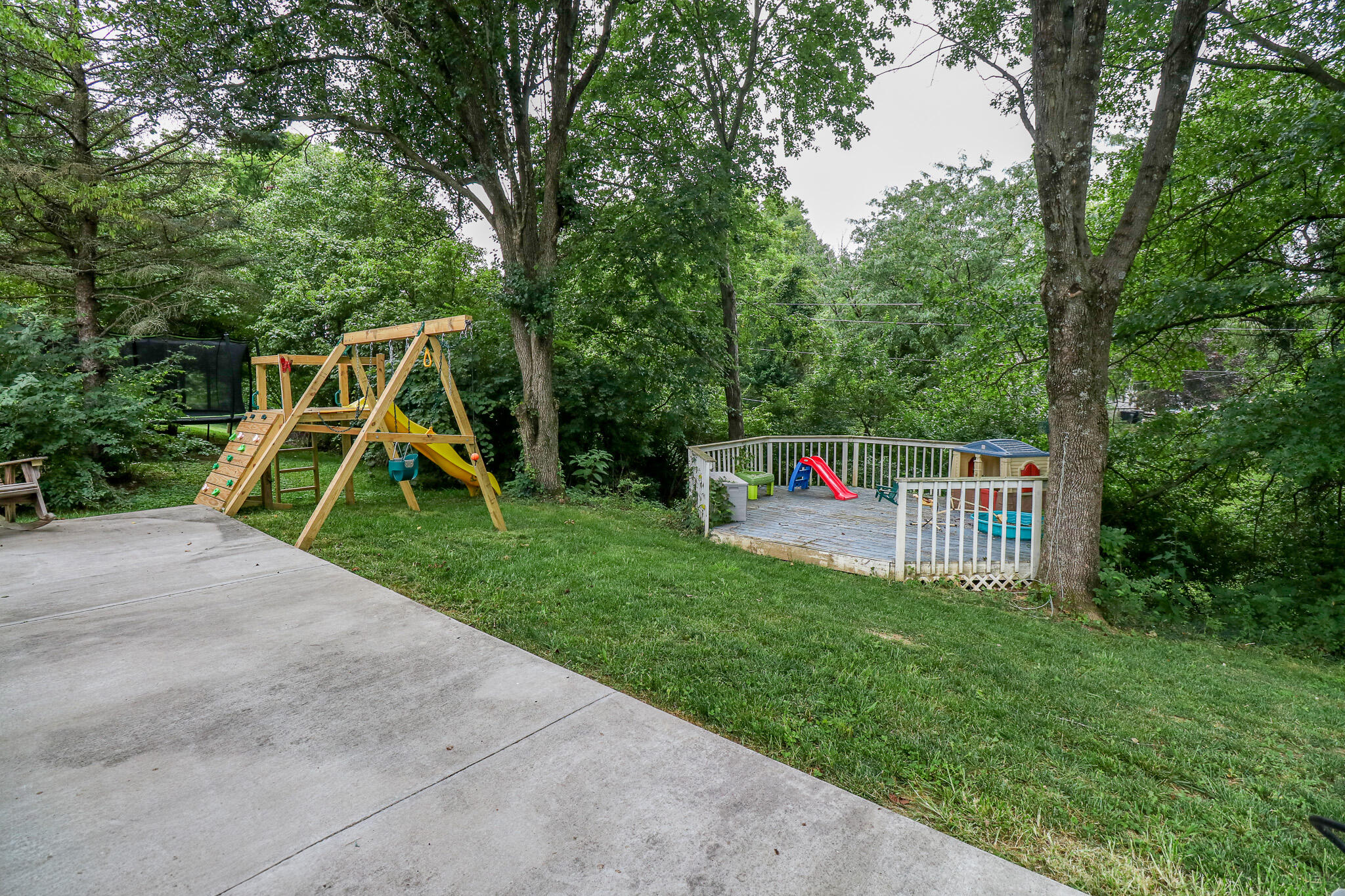 6367 Thistlewood Lane Property Photo 32
