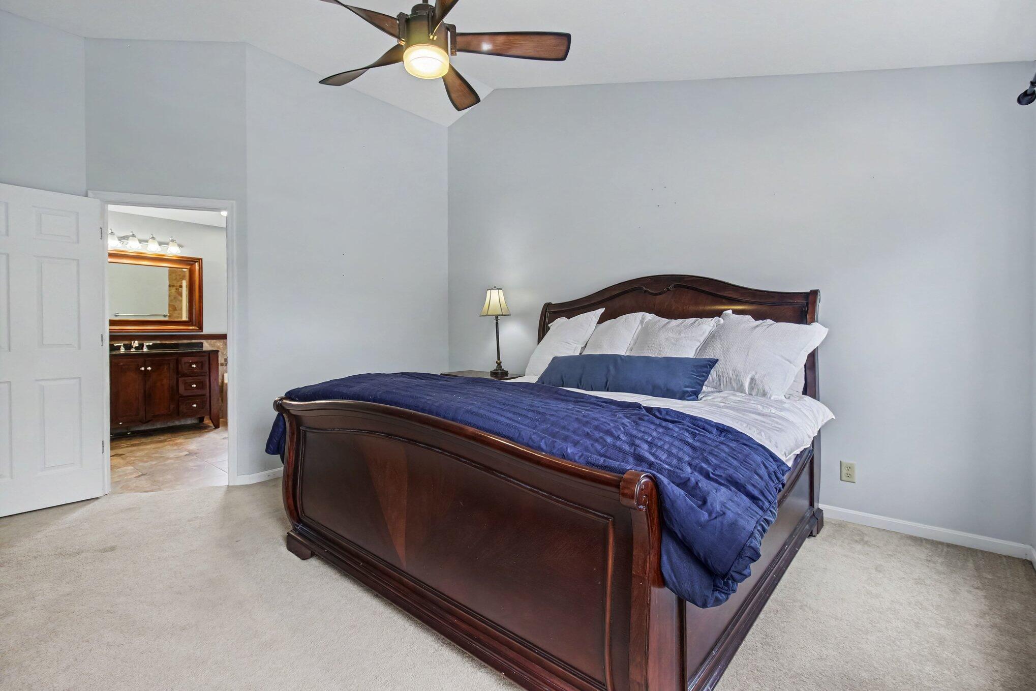 2031 Arbor Springs Boulevard Property Photo 28