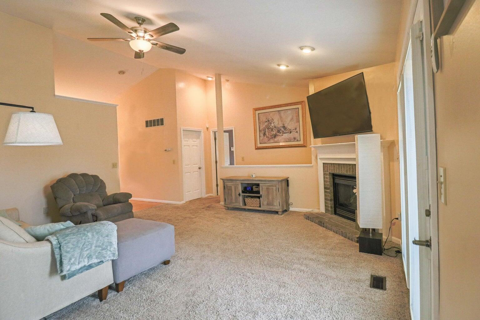 6293 Remington Cove Property Photo 15