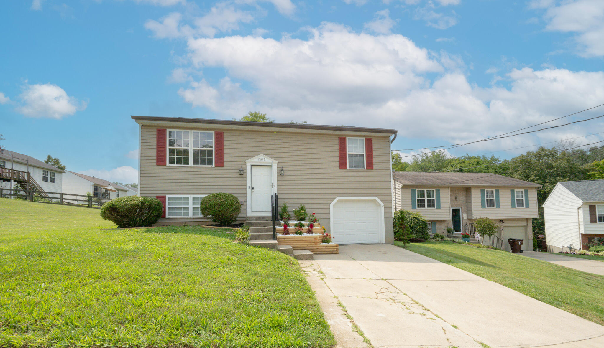 2649 Ridgecrest Lane Property Photo 1