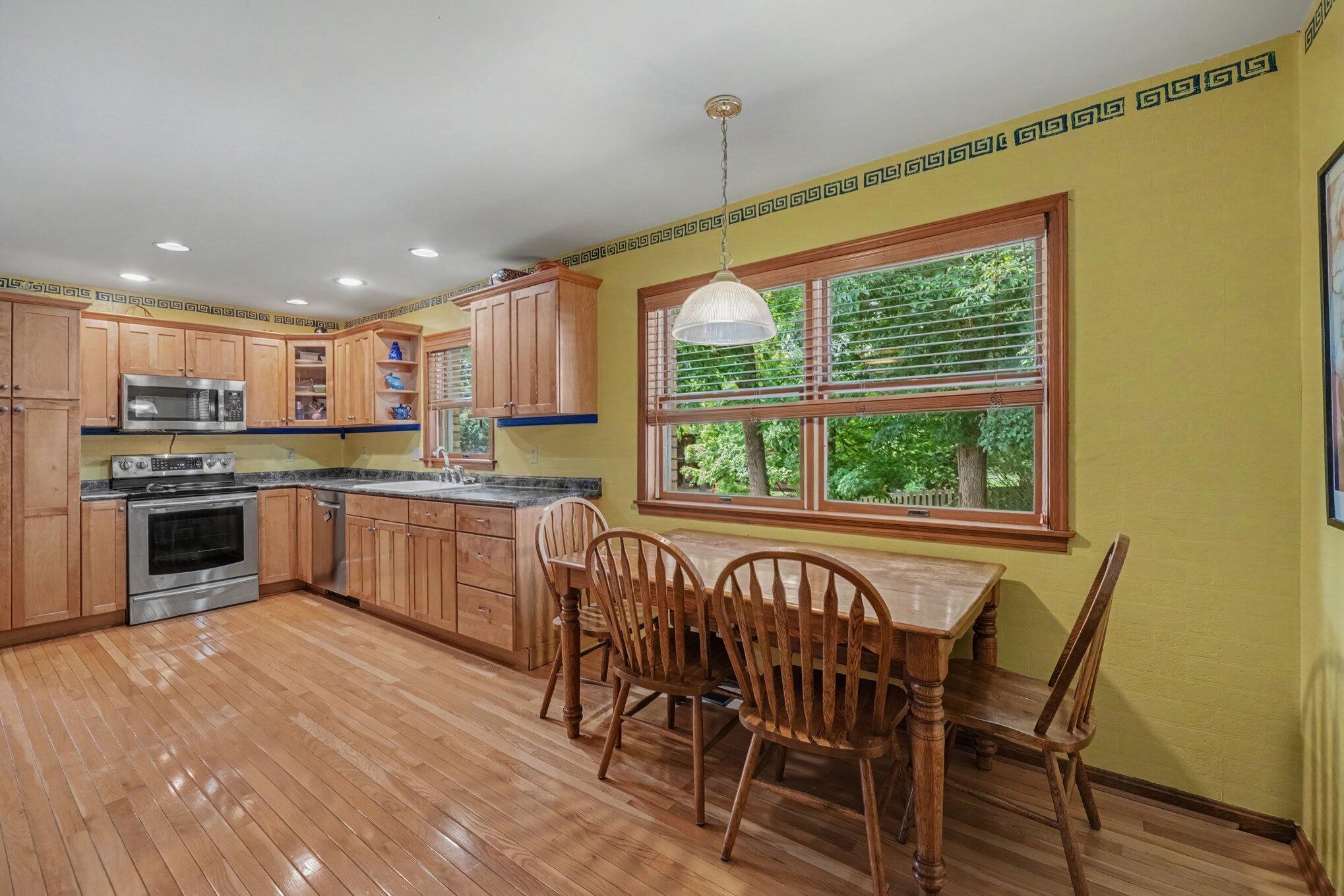 3072 Ashley Drive Property Photo 14