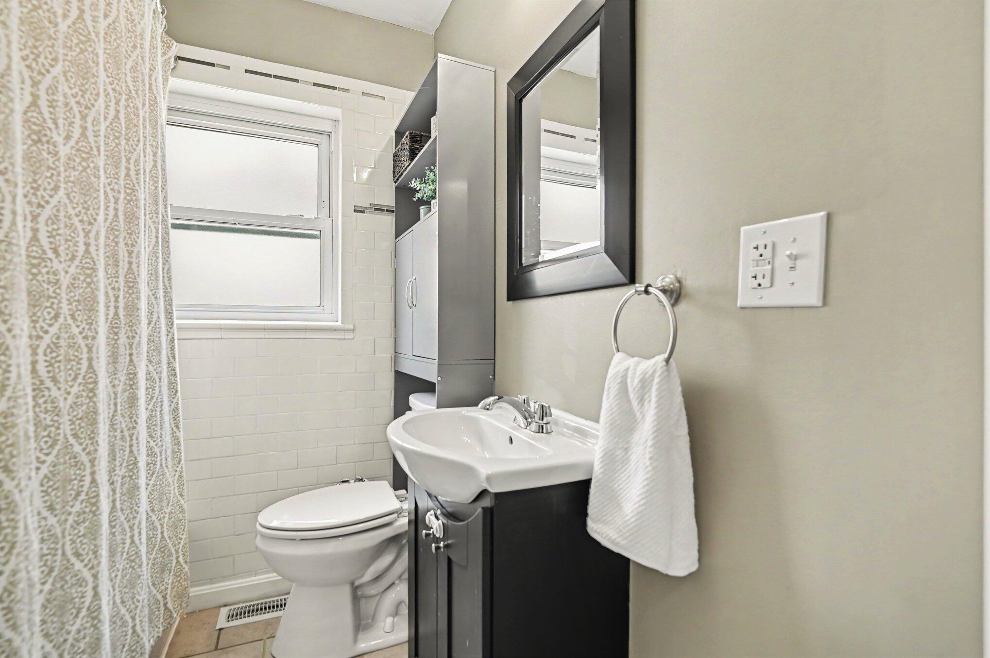 131 Edgewood Road Property Photo 12