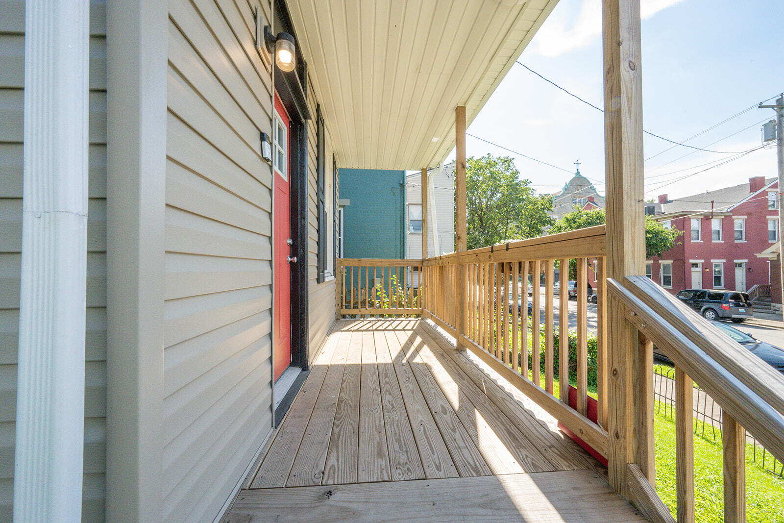 230 W 9th Street Property Photo 2