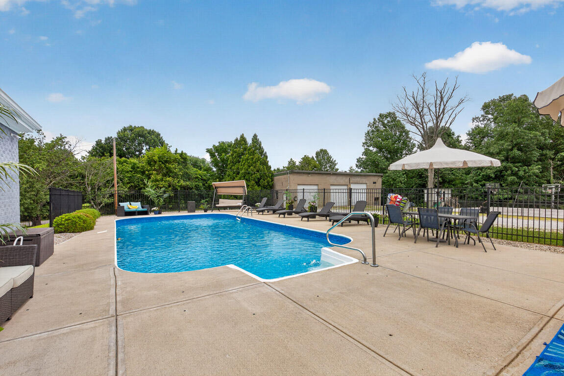 11467 Eagle View Property Photo 6