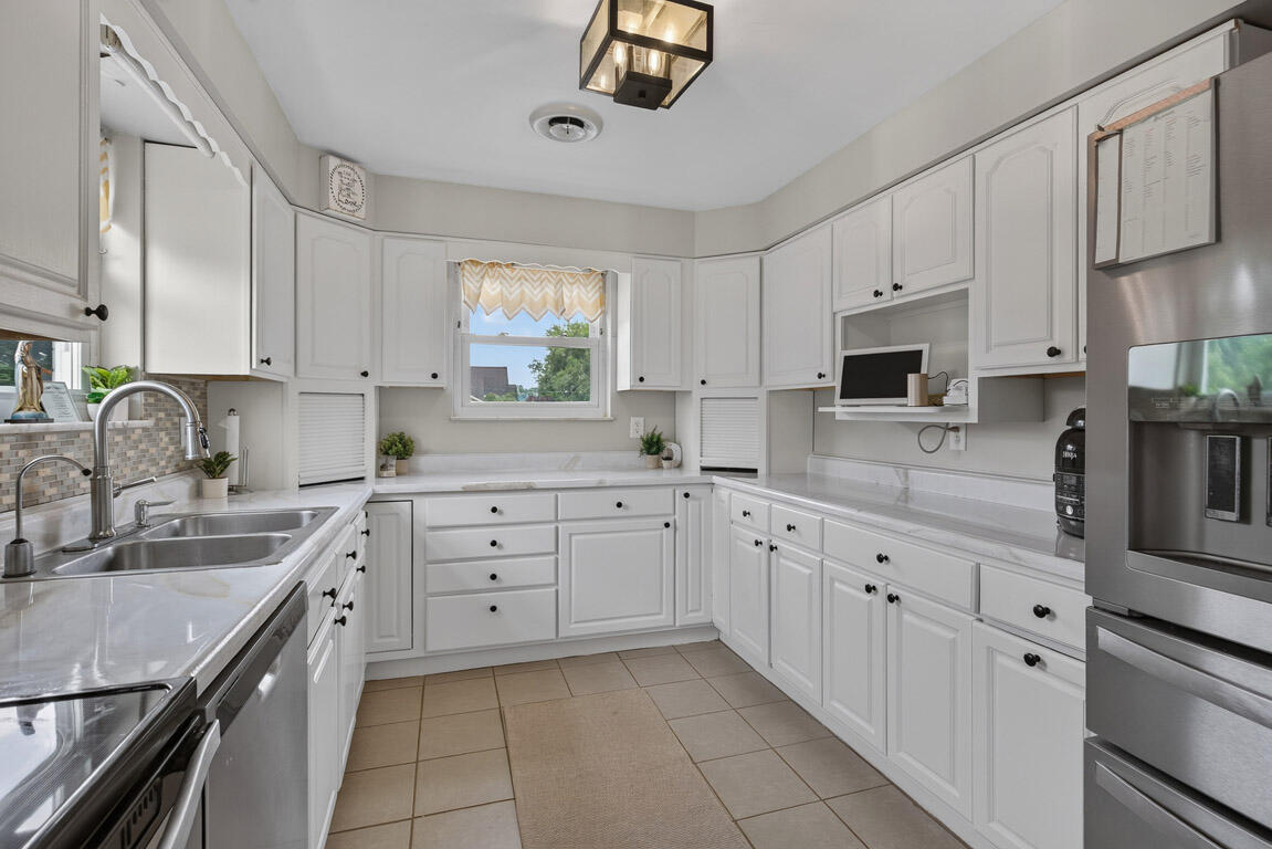 11467 Eagle View Property Photo 12